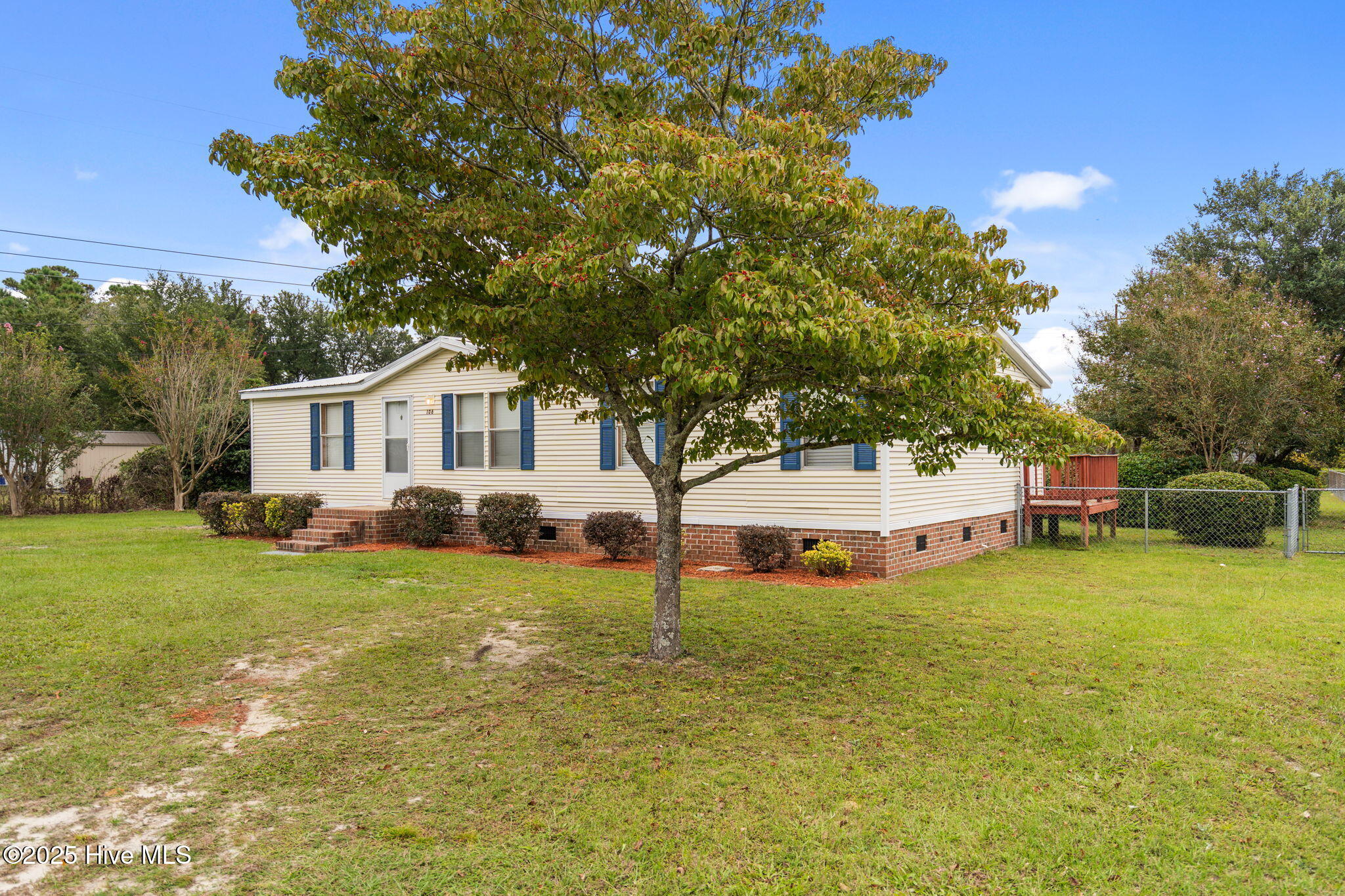 100530920 | Photo 26