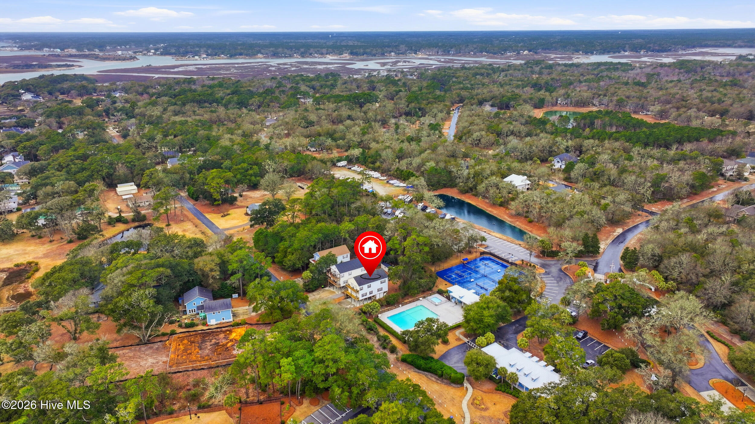 100557500 | Photo 53