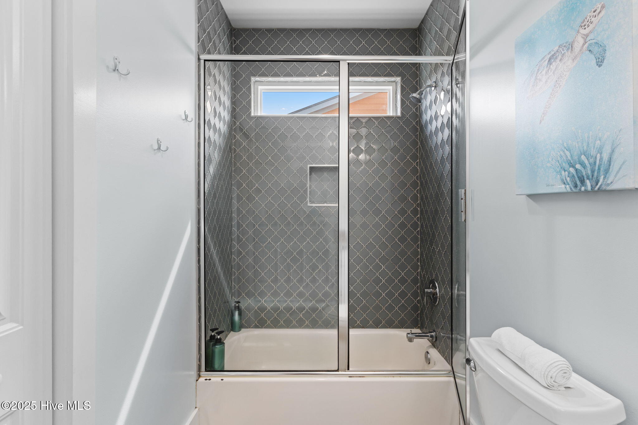 100528214 | Photo 55