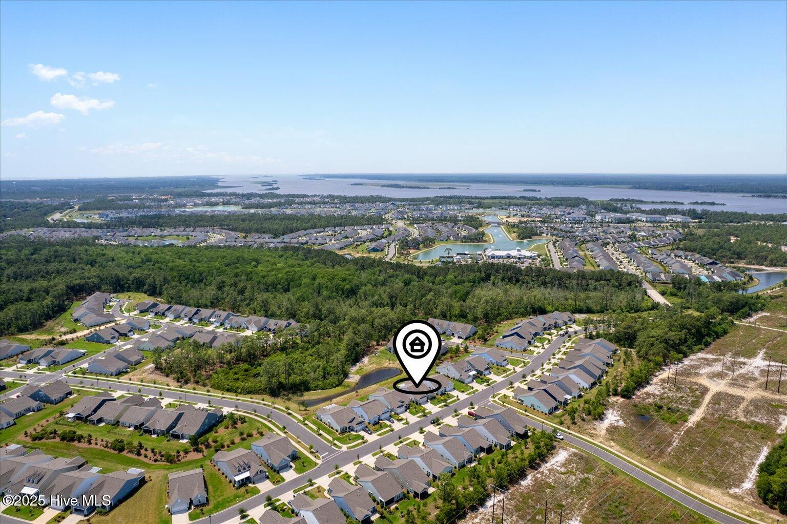 100509338 | Photo 41