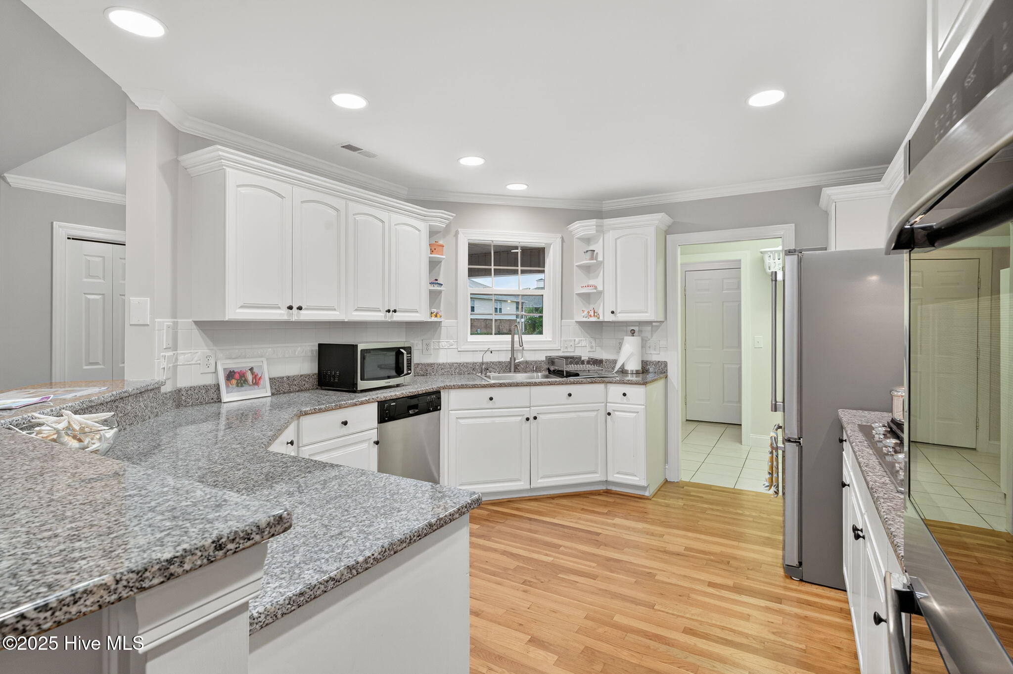 512 Shell Drive, Kure Beach, NC 28449 – photo 21: Kitchen