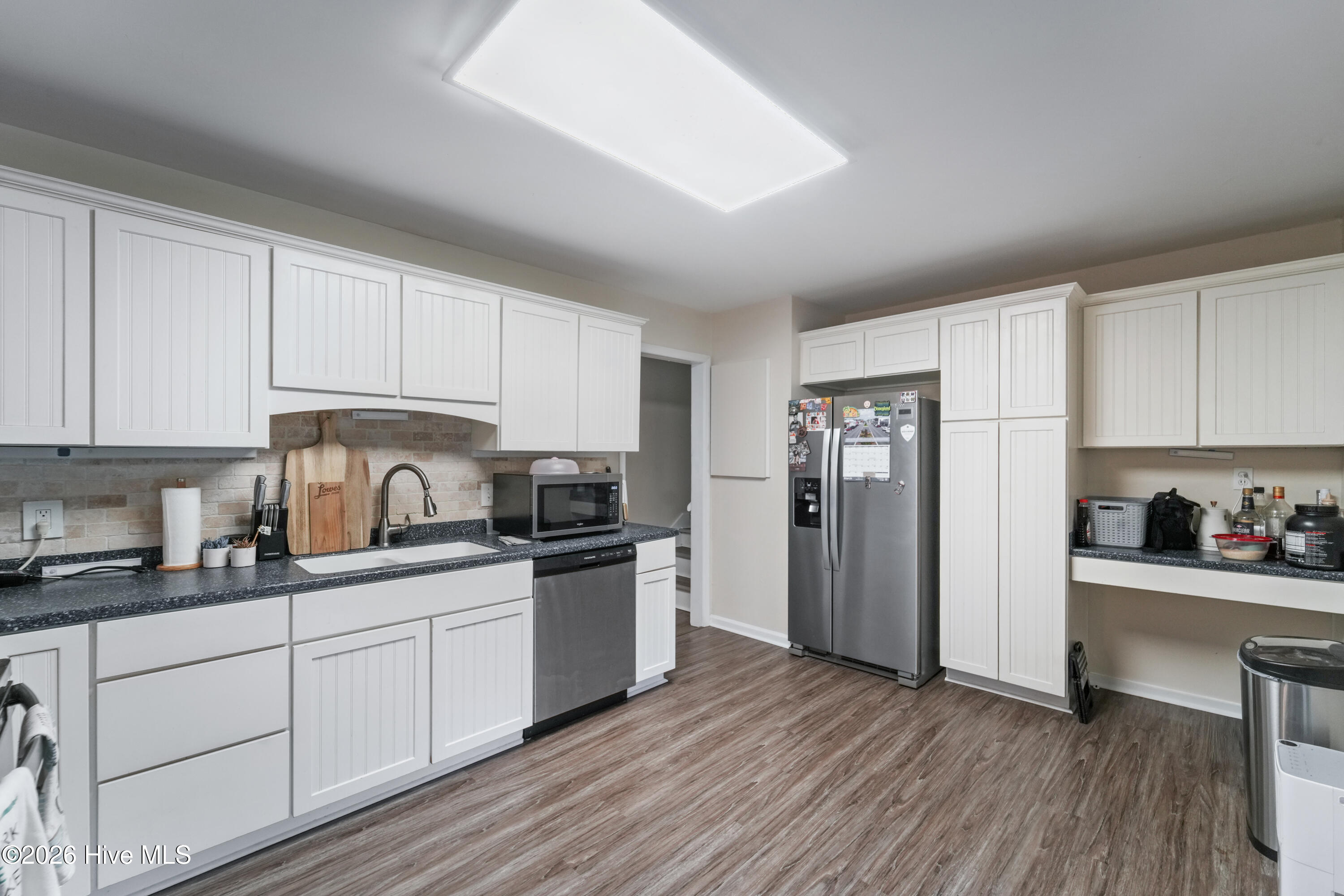 100561958 | Photo 13