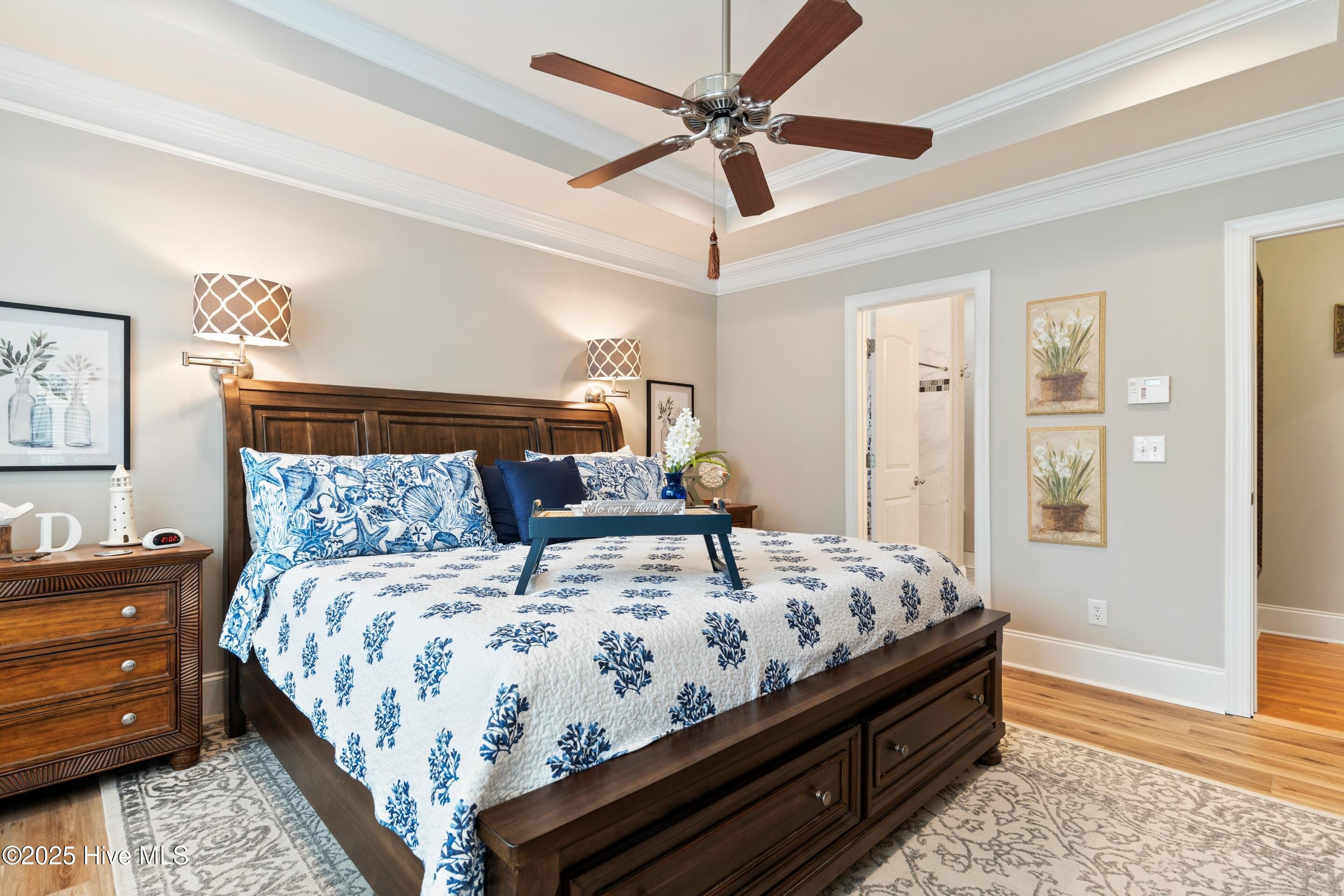 100525982 | Photo 33