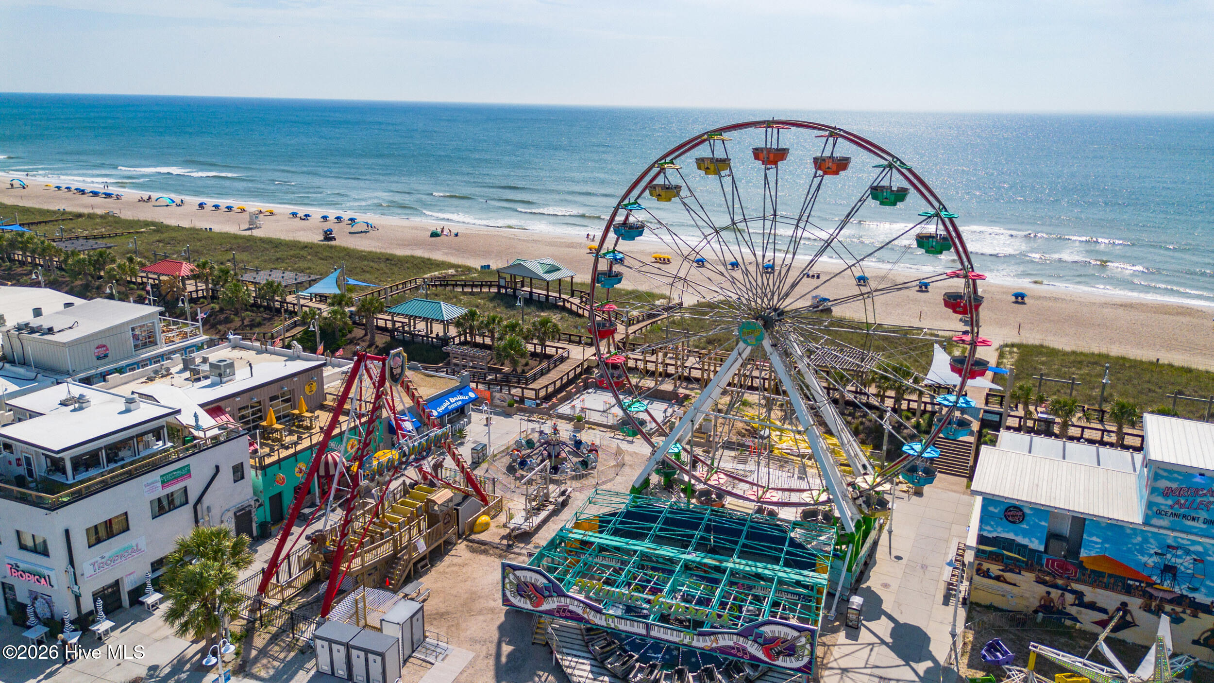 100559710 | Photo 79