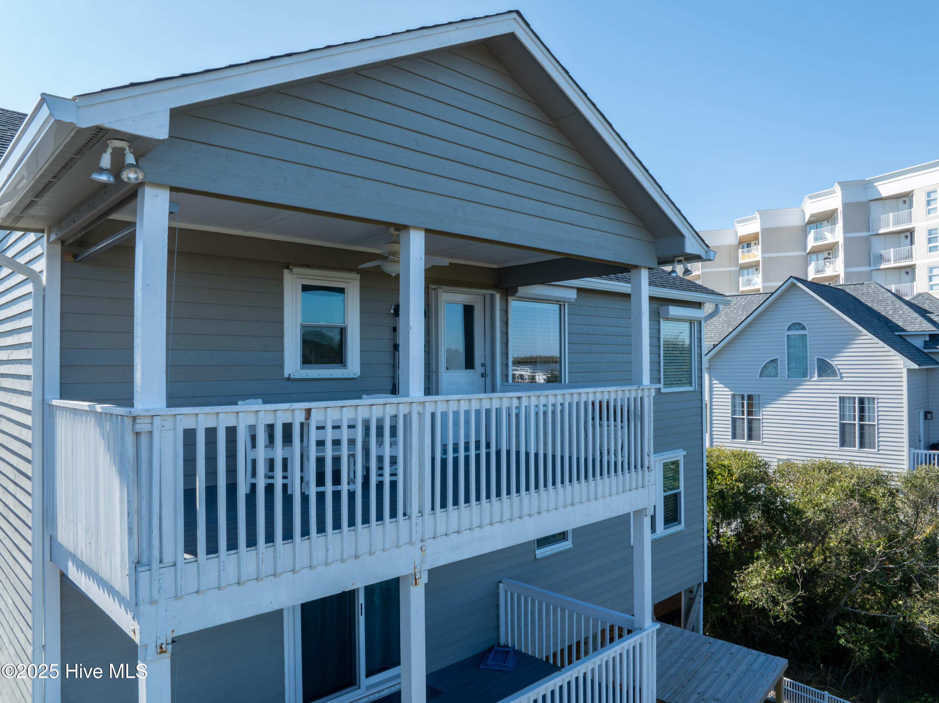 100517533 | Photo 21