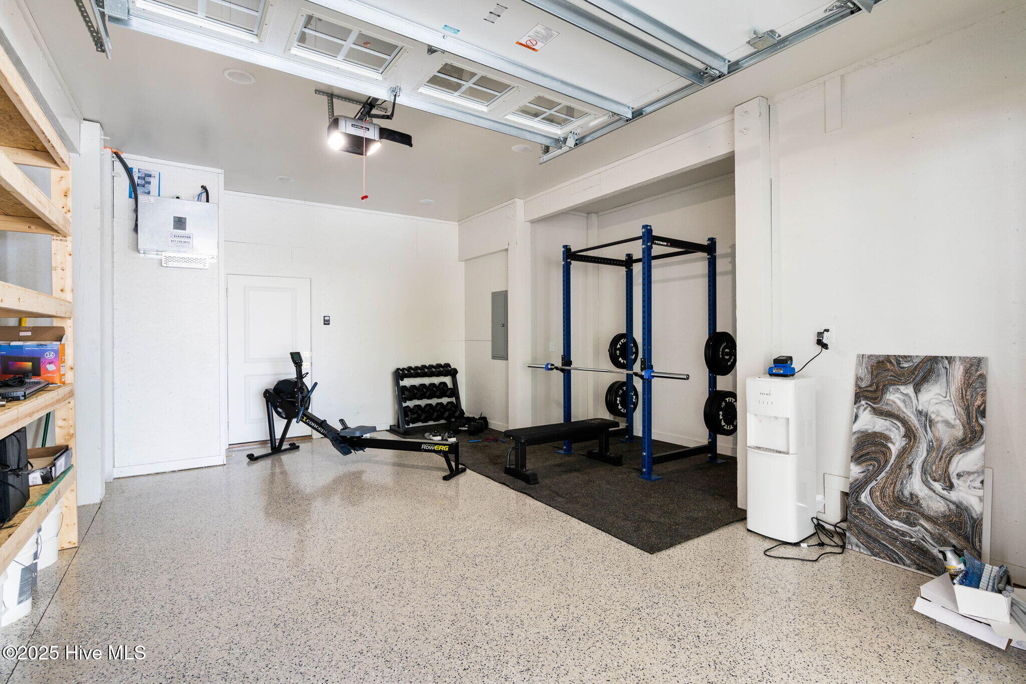 100516902 | Photo 103