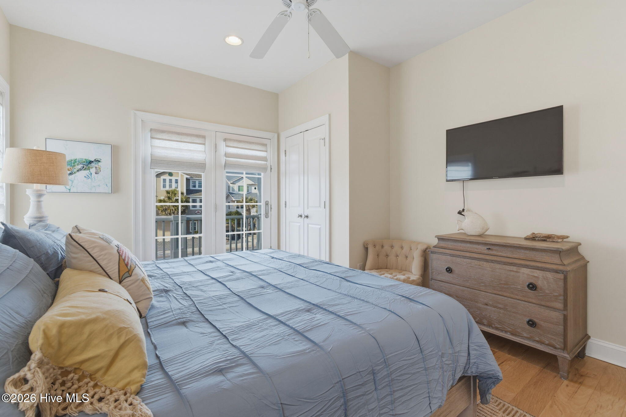 100555473 | Photo 28