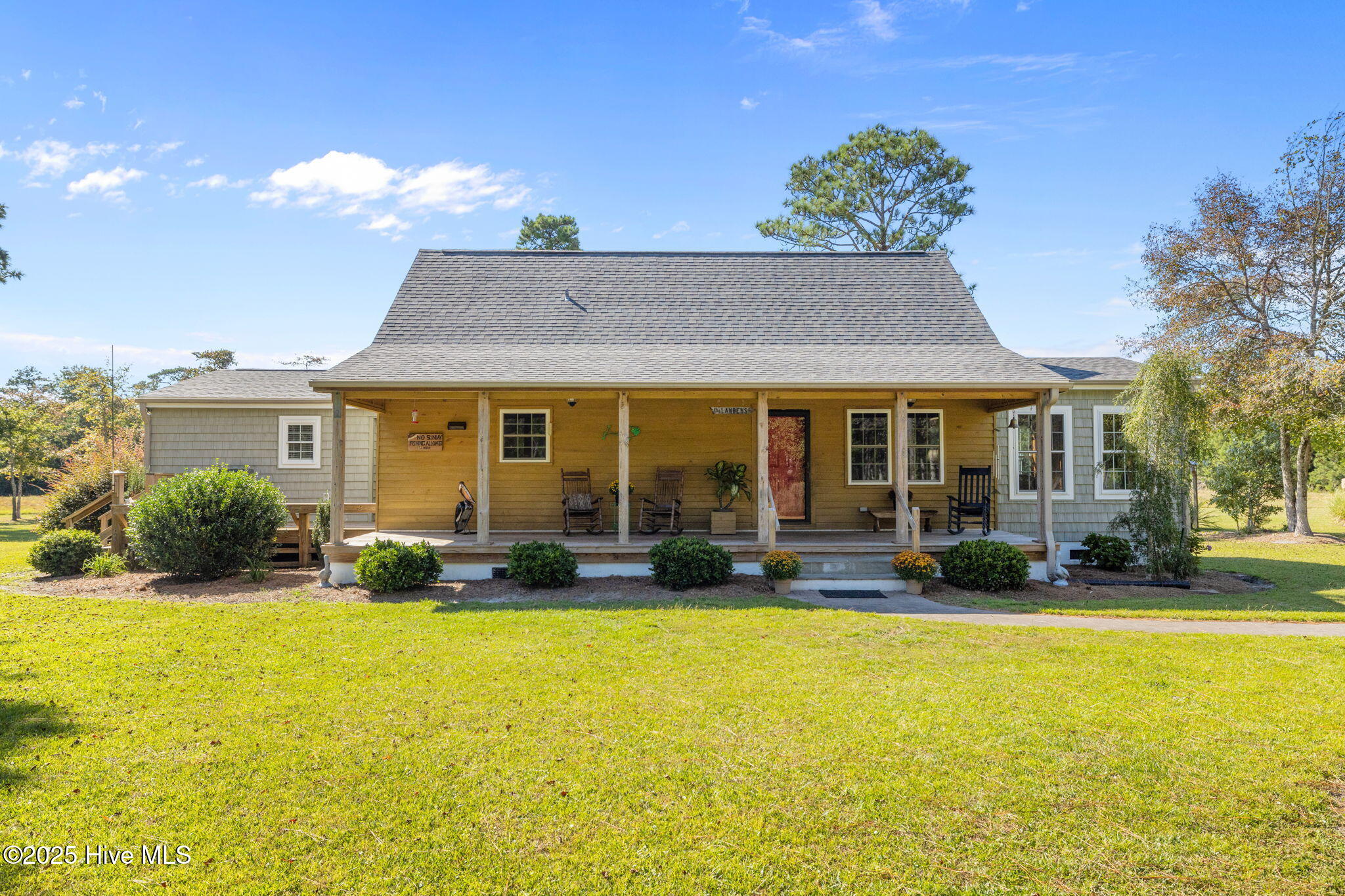 Homes for sale in Newport, NC | 295 Old Winberry Rd, Newport, NC 28570 | MLS# 100533546