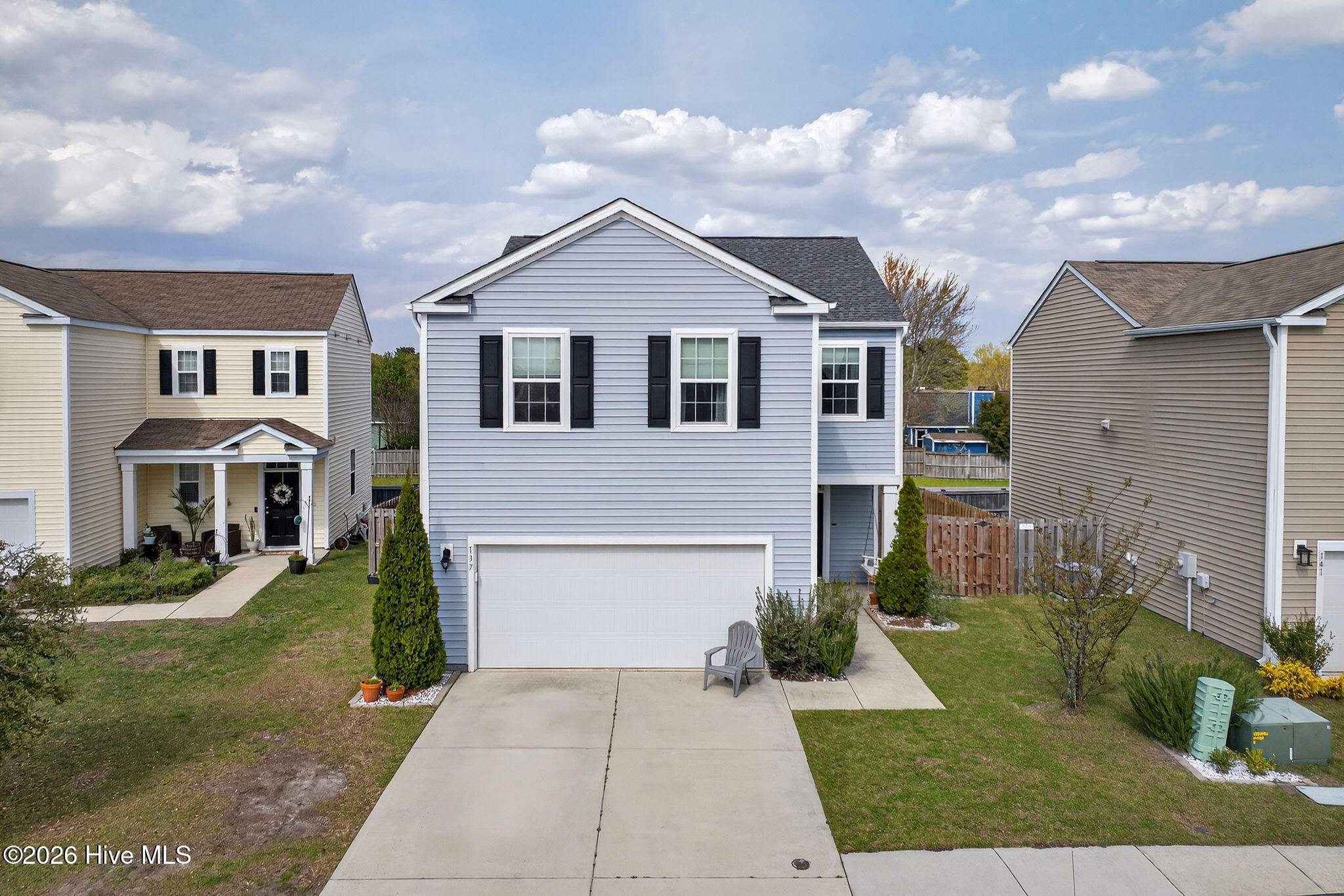 100562313 | Photo 49