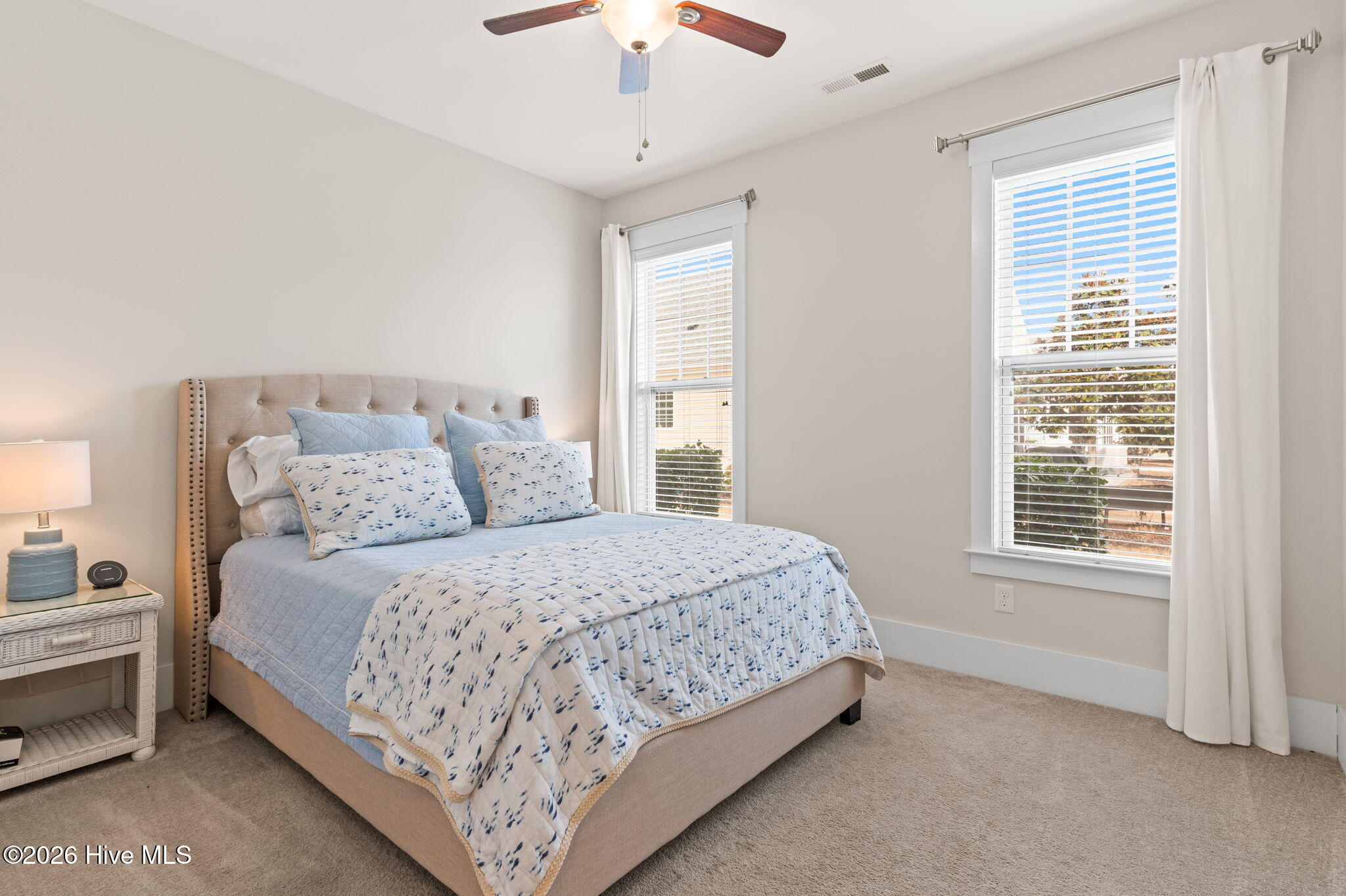 100555251 | Photo 34