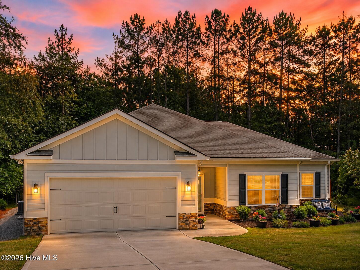 1st image of 212 Deveraux Pt, Mc Cormick, SC 29835 | MLS# 100573591