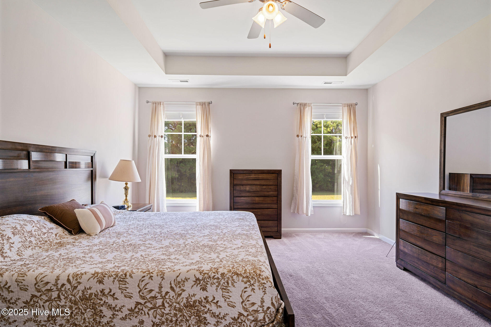 100550824 | Photo 32