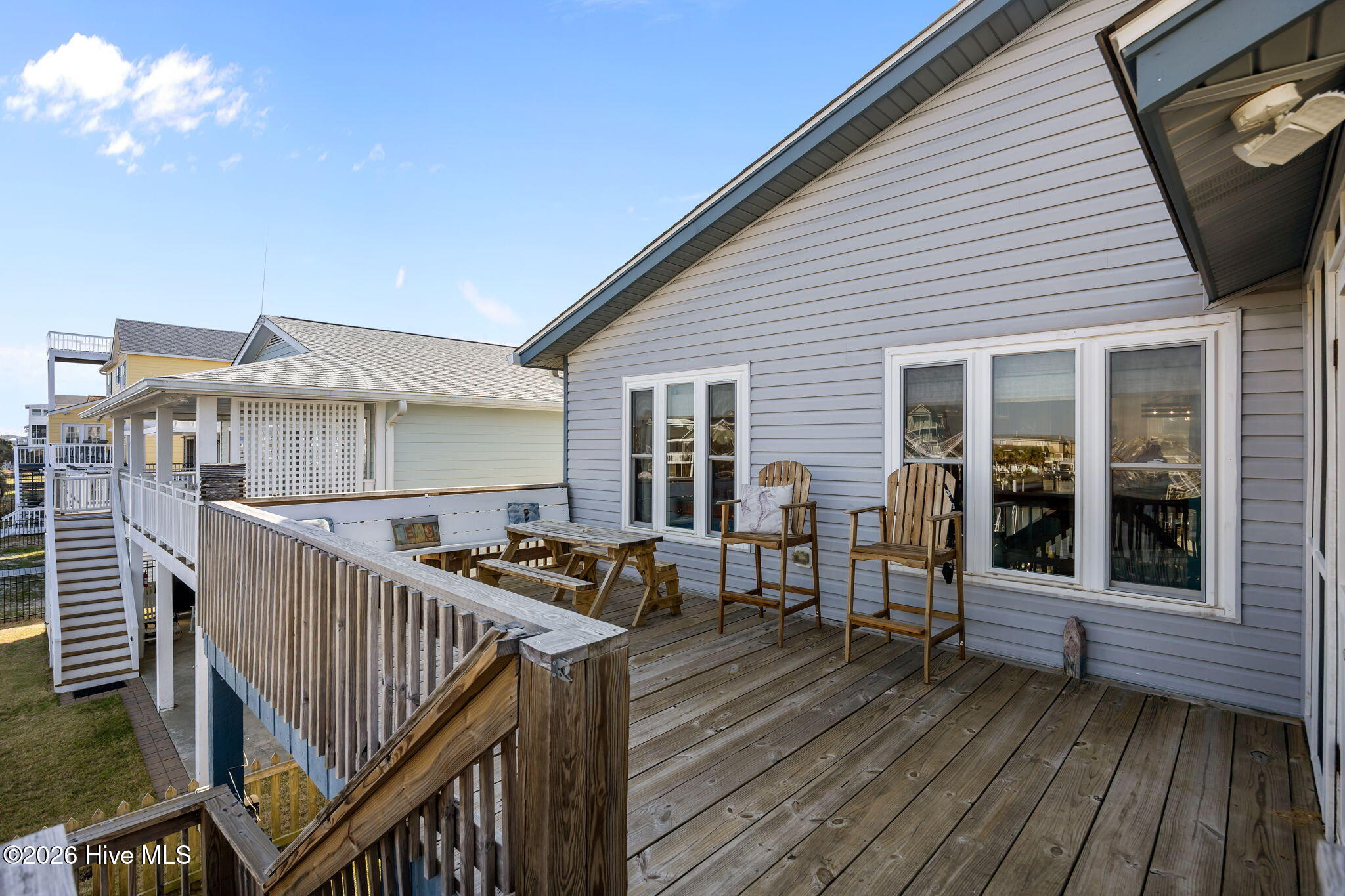 100545181 | Photo 27