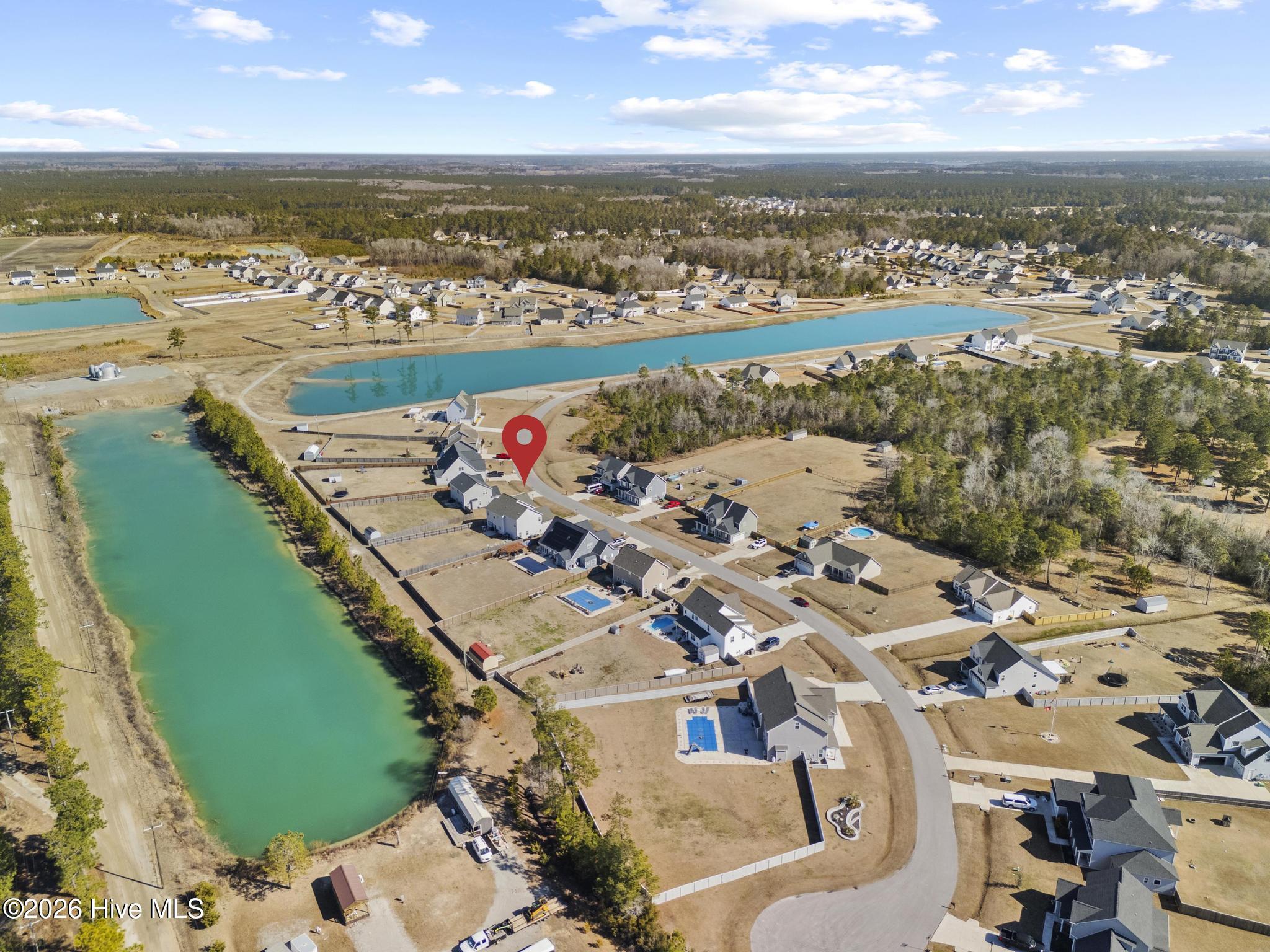 100557095 | Photo 53