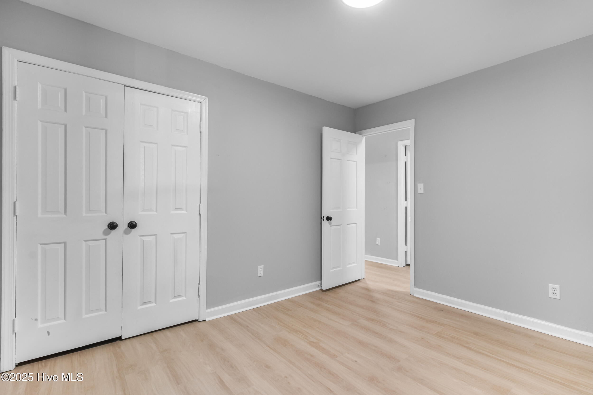 100540199 | Photo 21