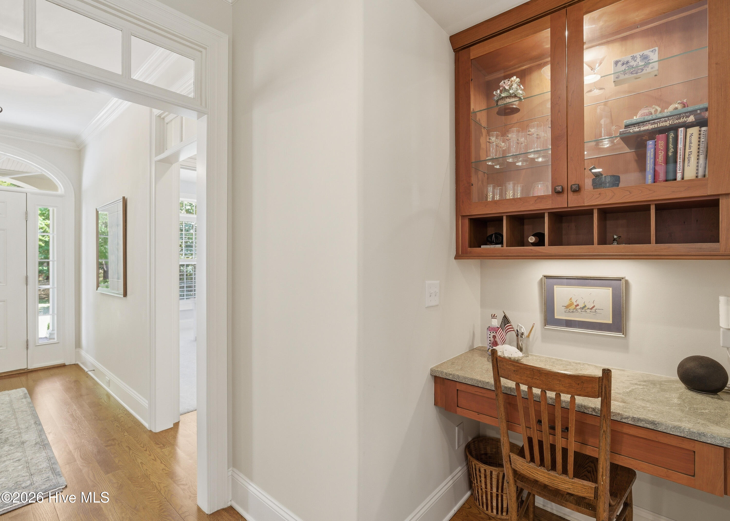 100569454 | Photo 18