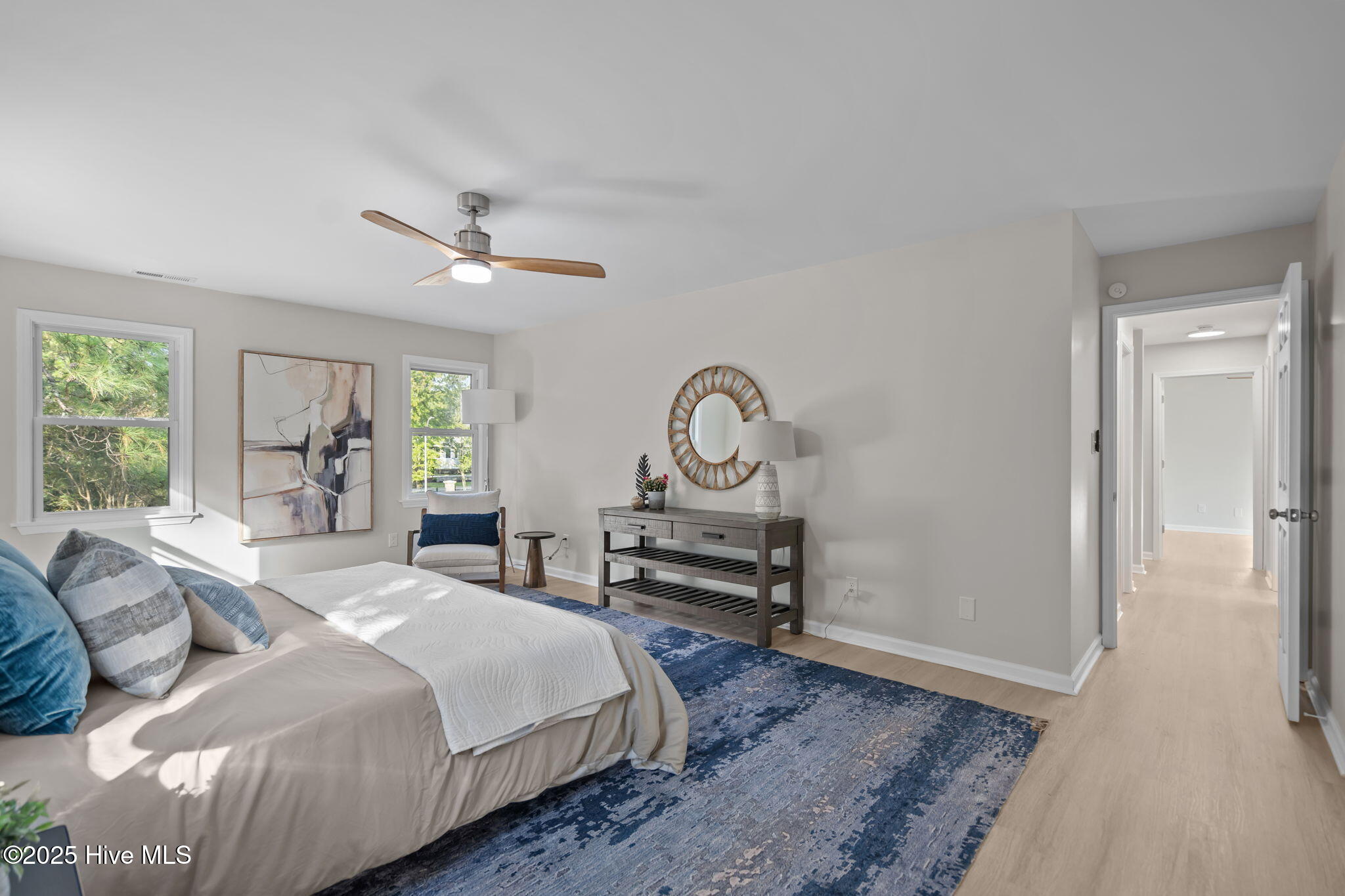 100527627 | Photo 37