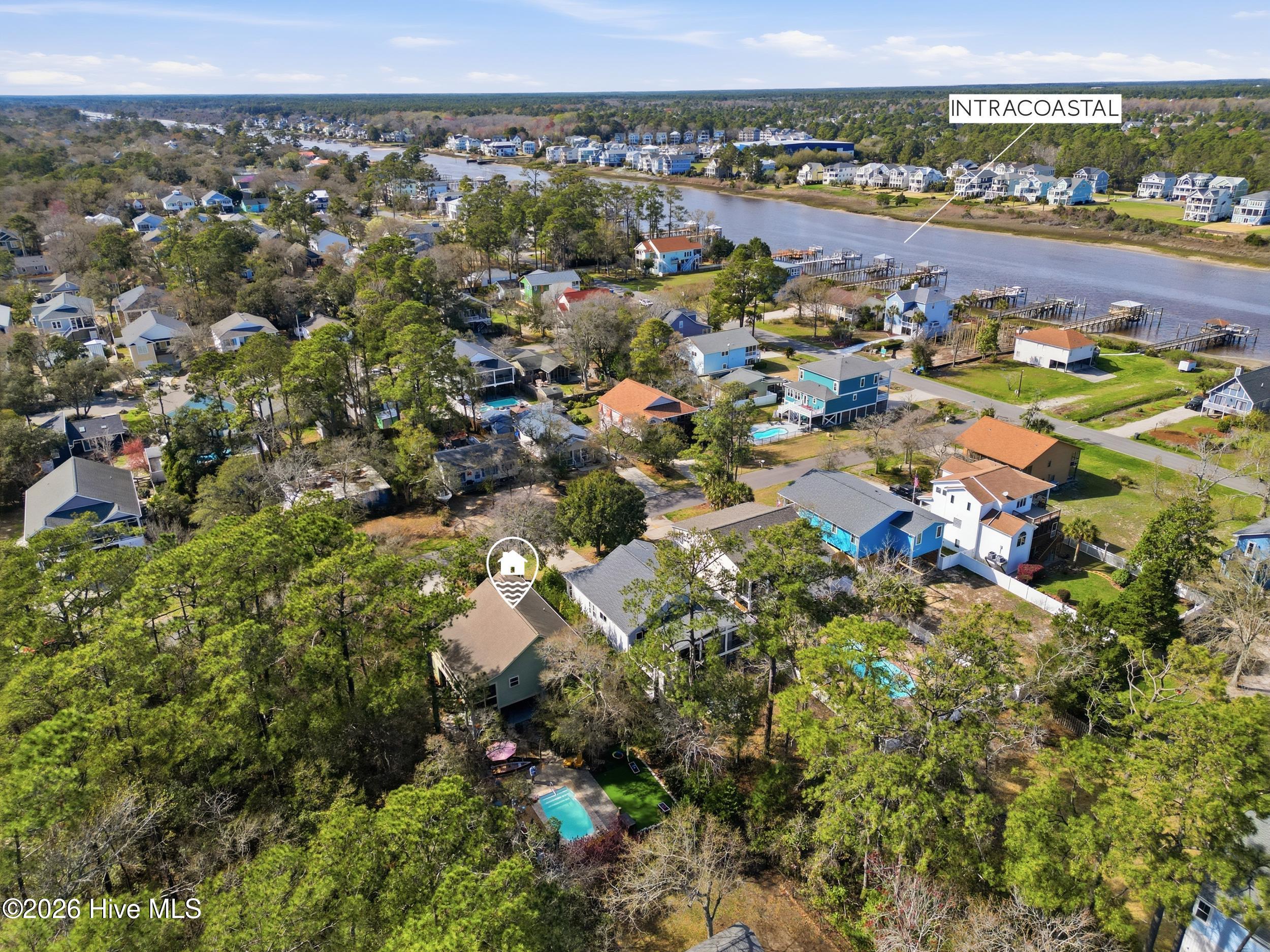 100561155 | Photo 75