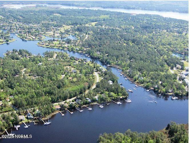 5303 Trade Winds Road,New Bern
