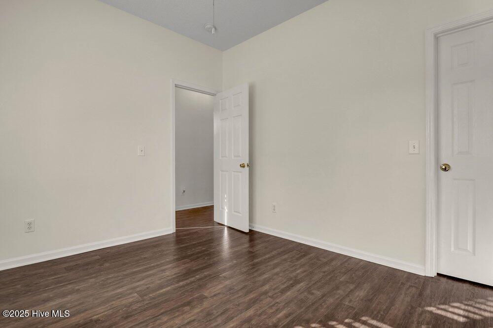 100547171 | Photo 19