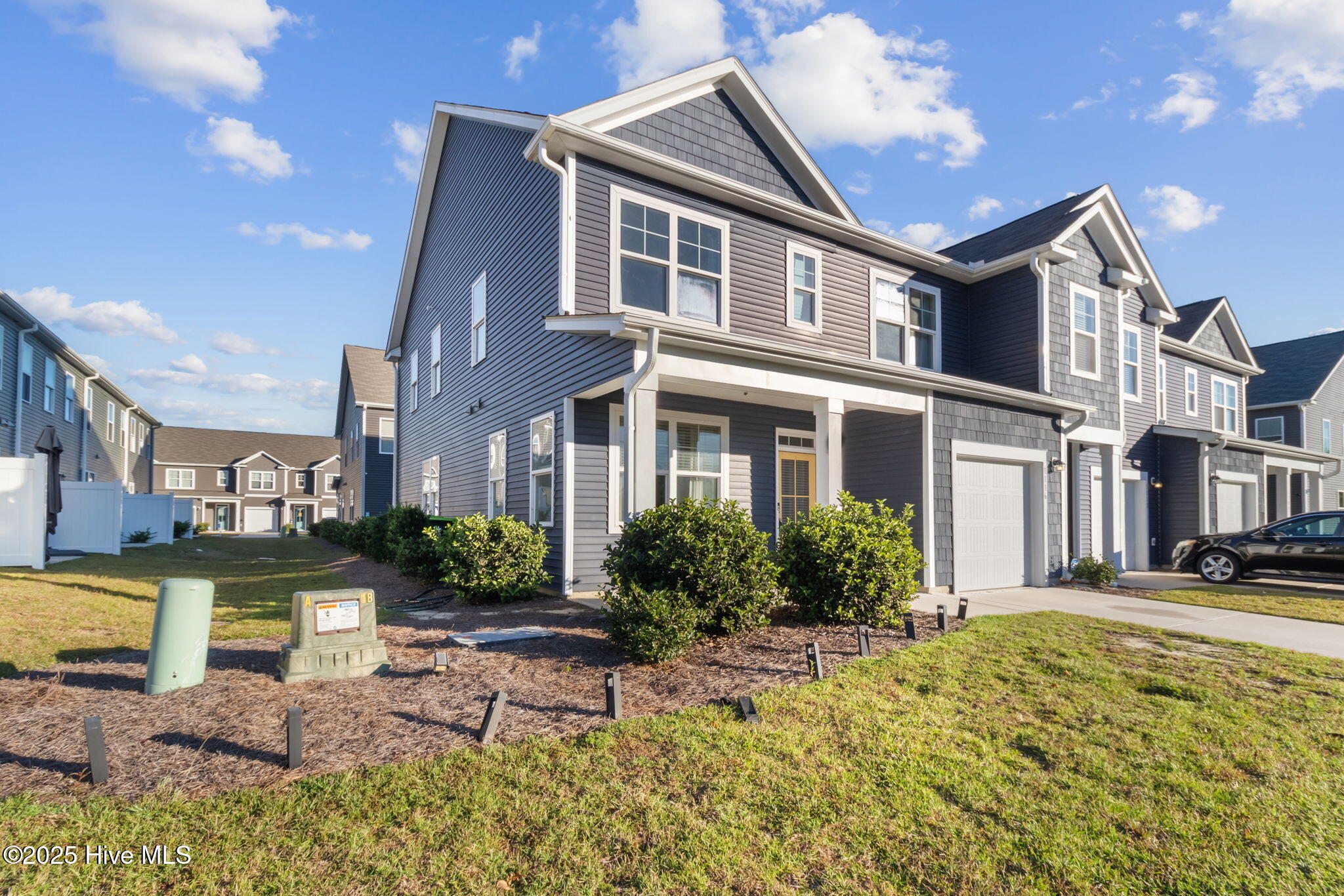 100538168 | Photo 45