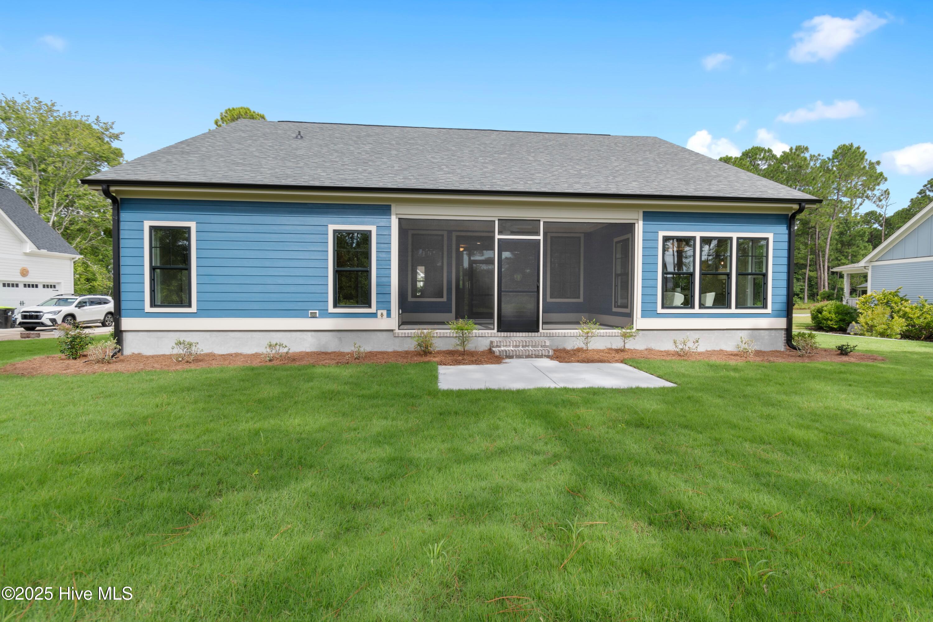 100475755 | Photo 13