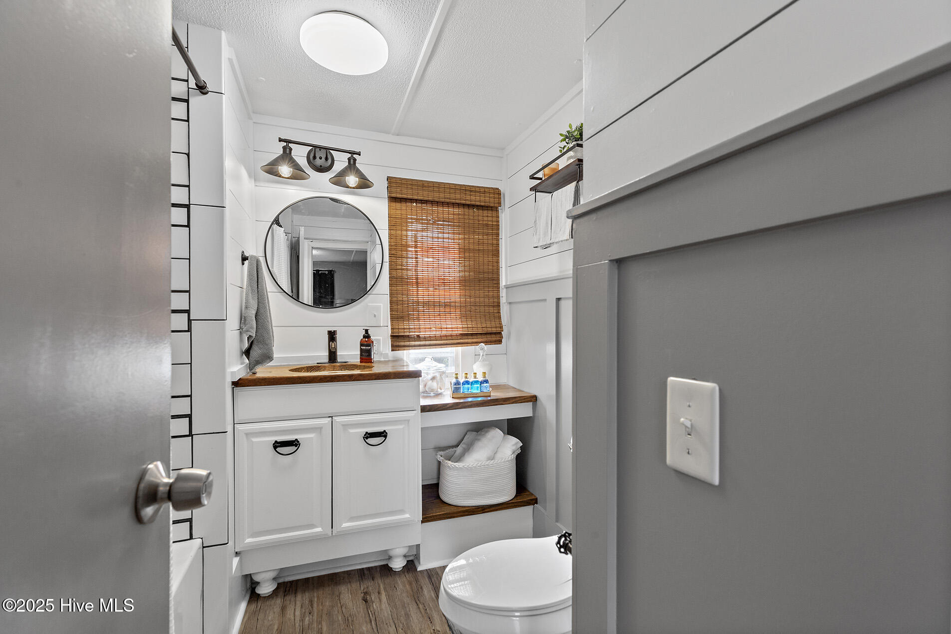 100544920 | Photo 30