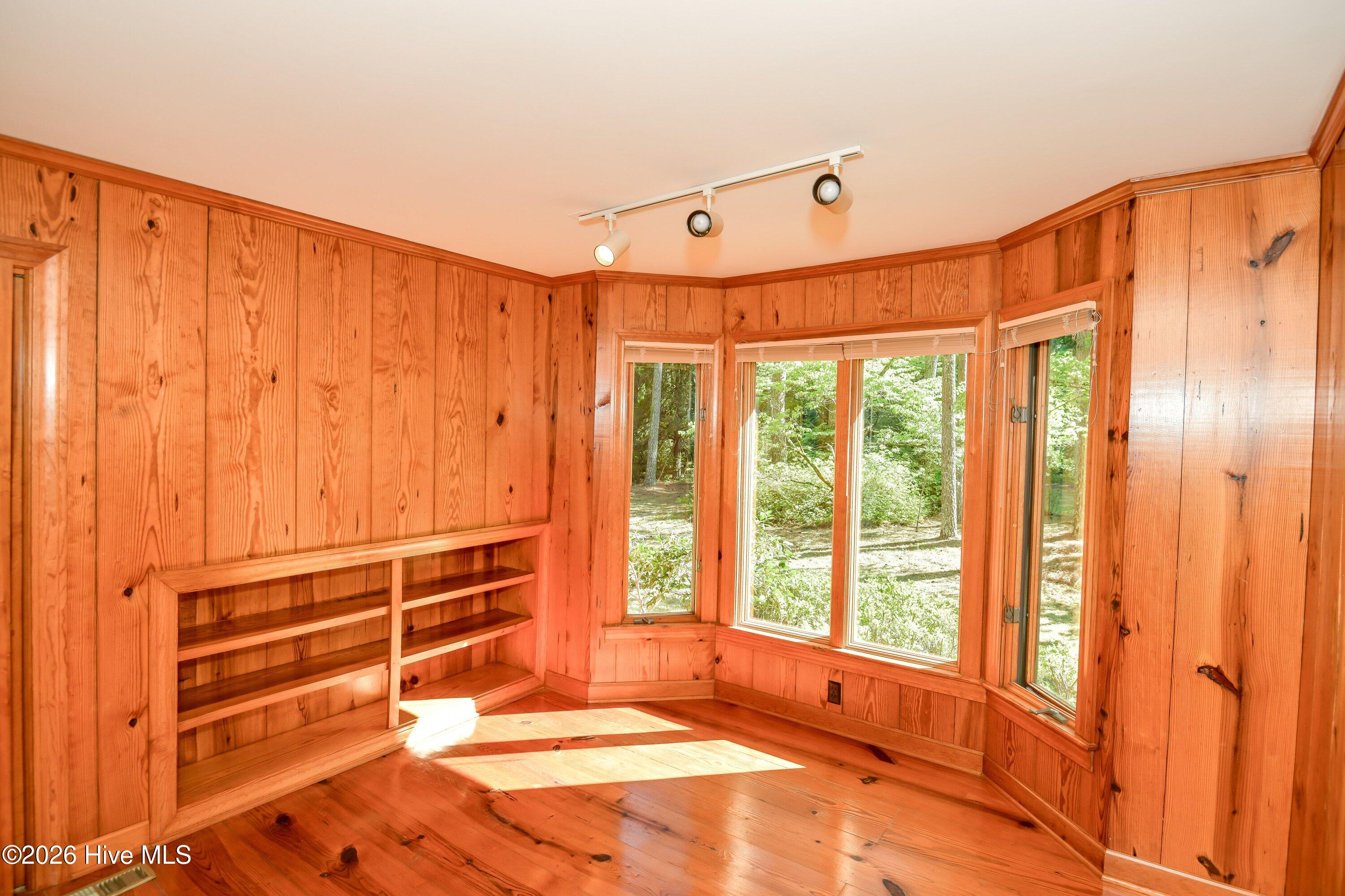 350 Brinkley Road