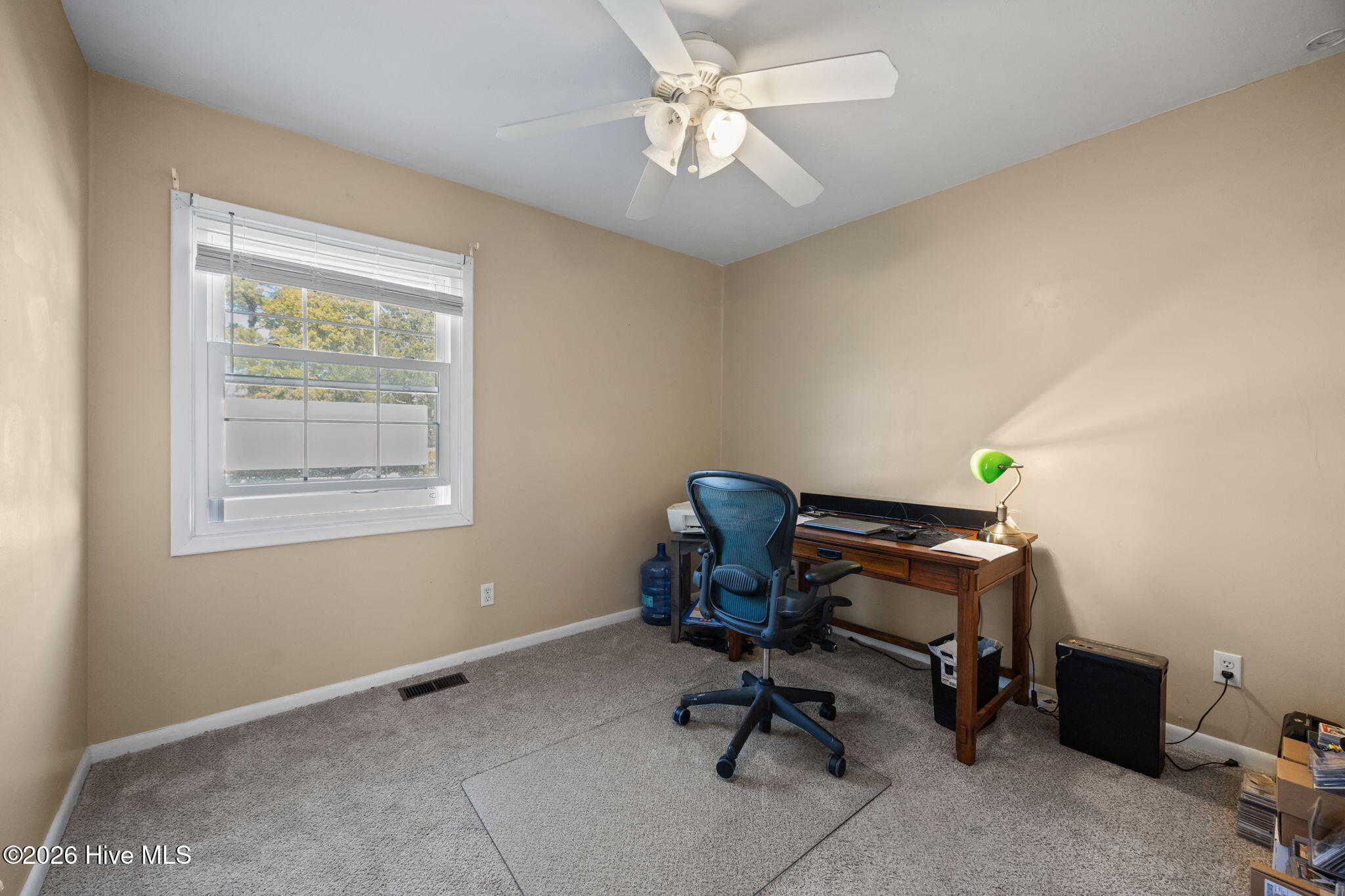 100553849 | Photo 26