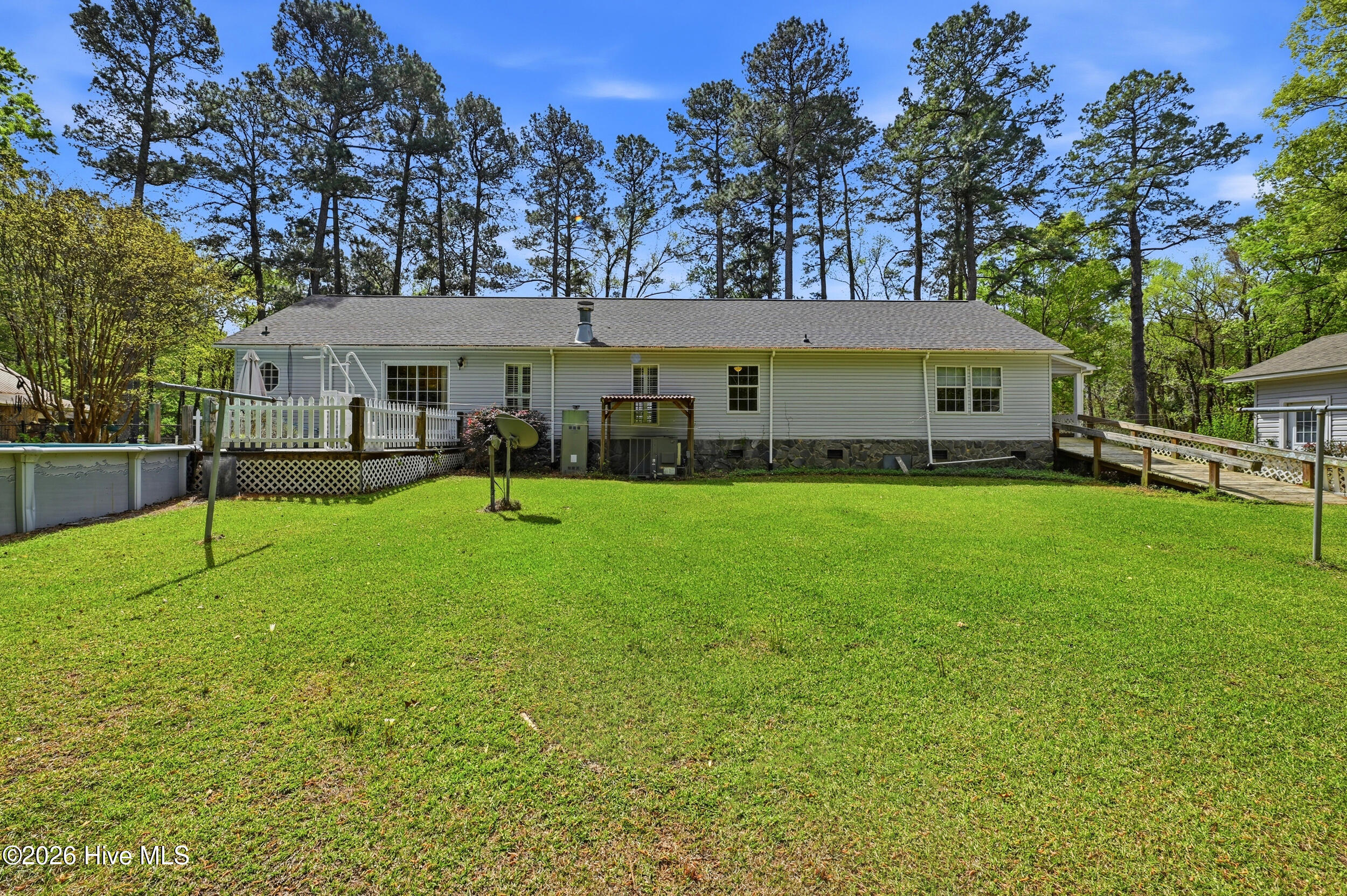 2639 Nc Highway 211, Clarkton, NC, 28433