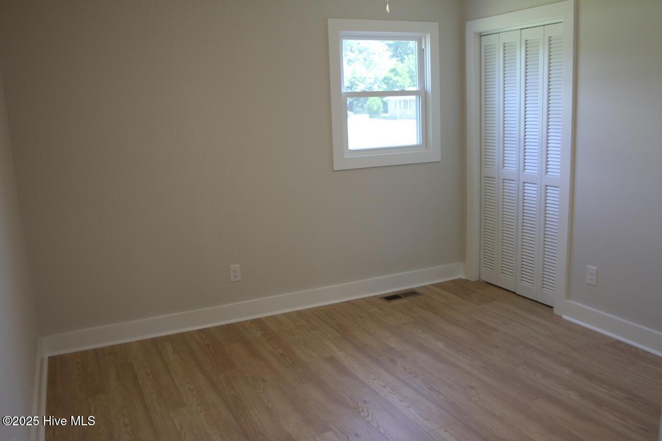 100526271 | Photo 15