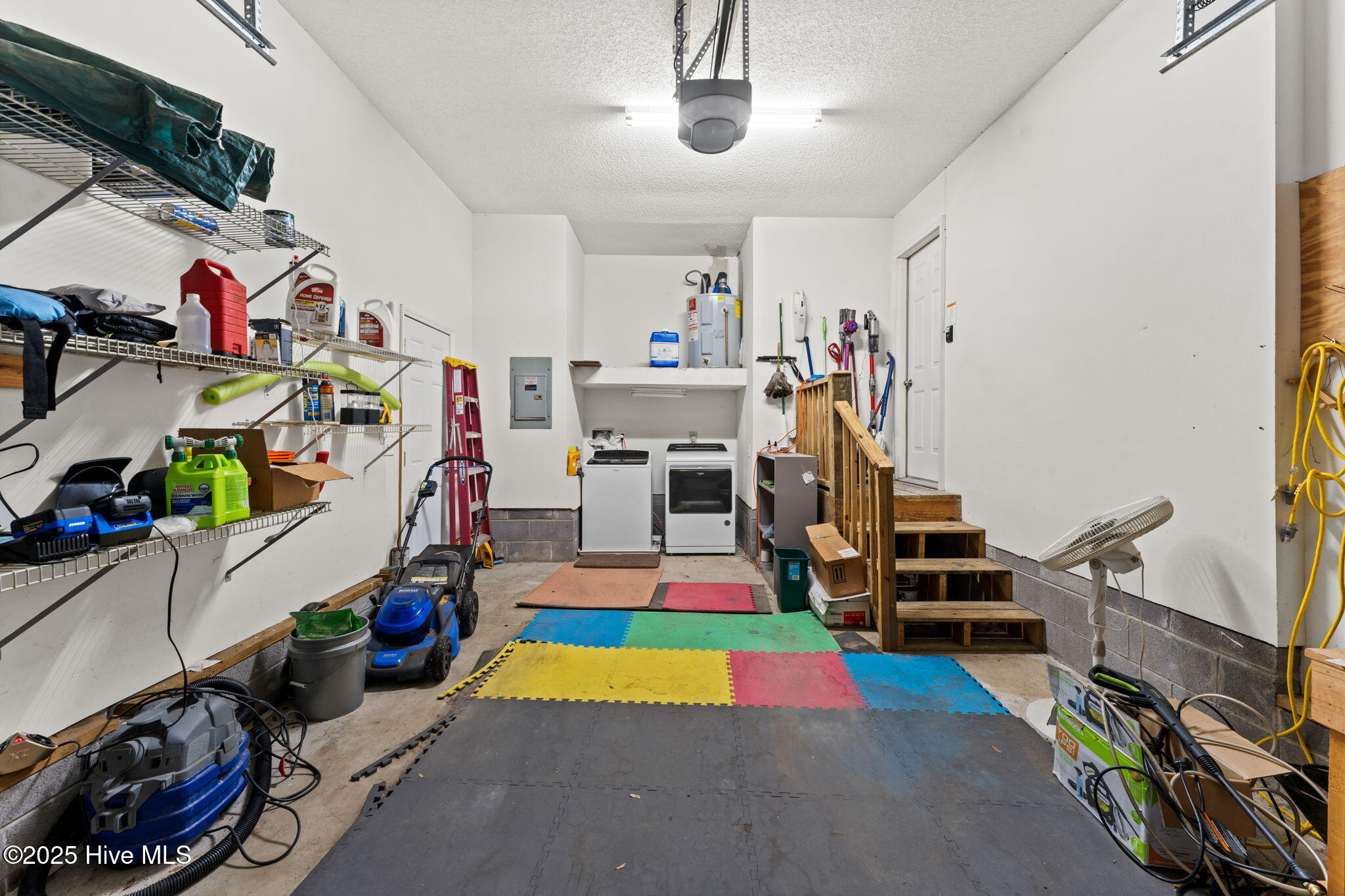 100531343 | Photo 26