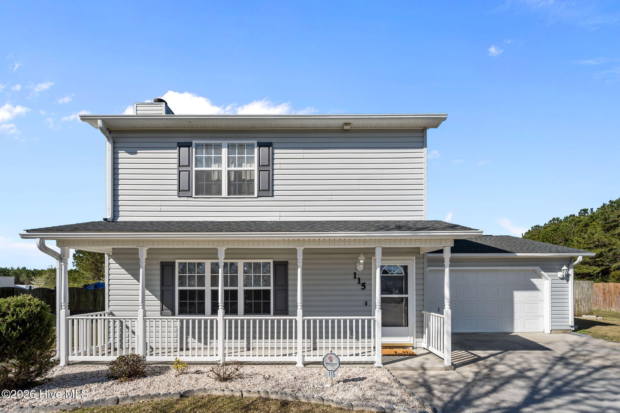 100561197 | Photo 62