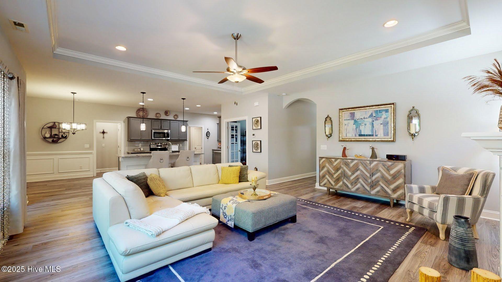 100550160 | Photo 12