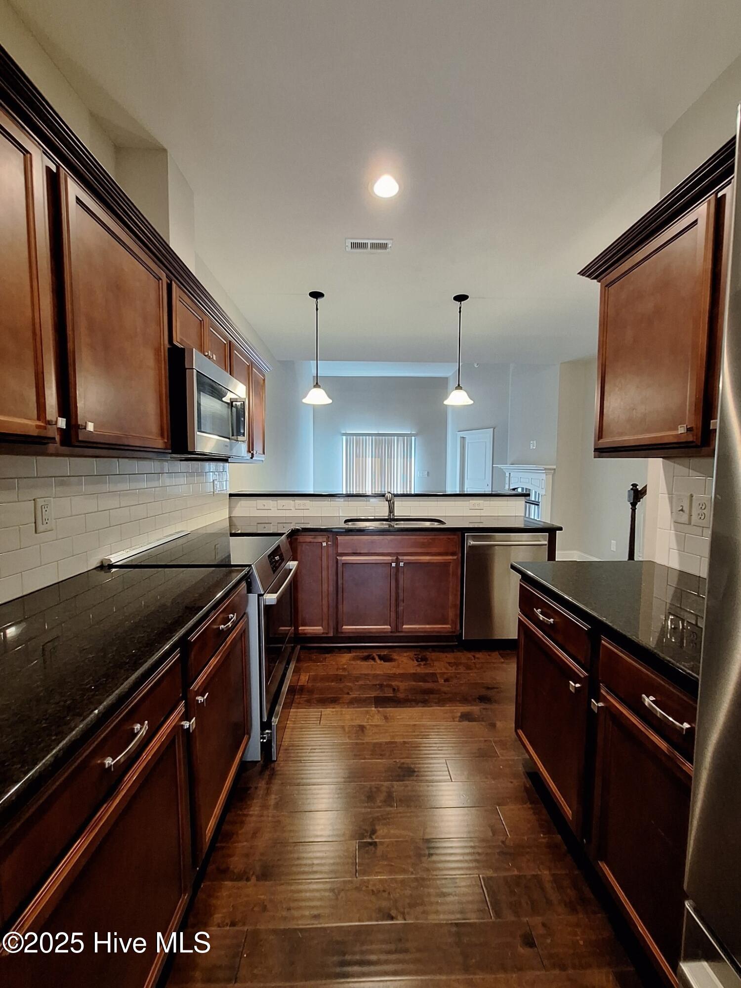 Fox Den Way 1807 Unit 4 (4)