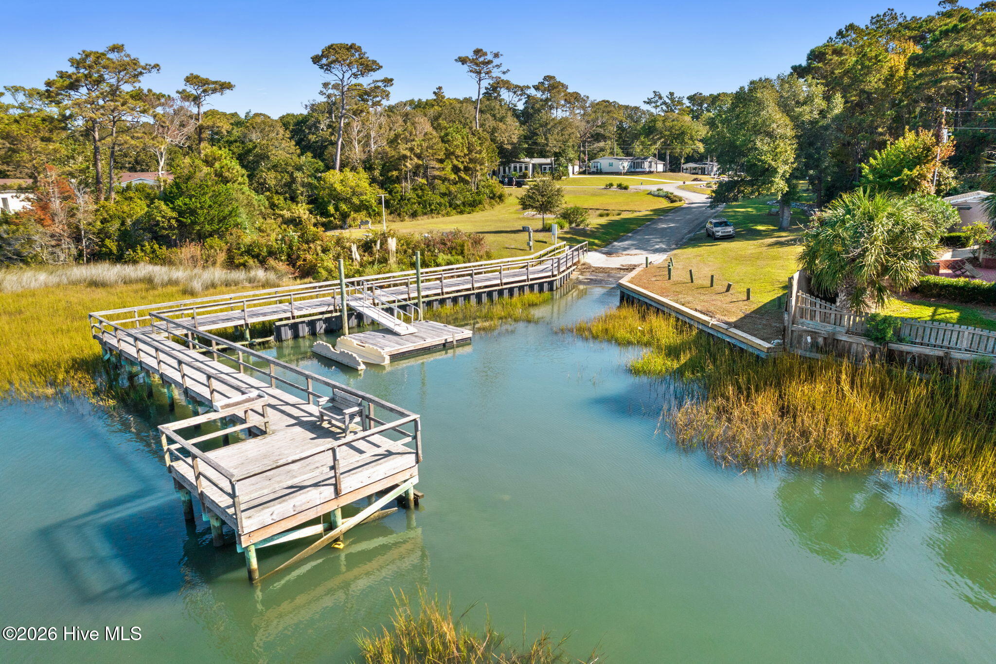 100567404 | Photo 26