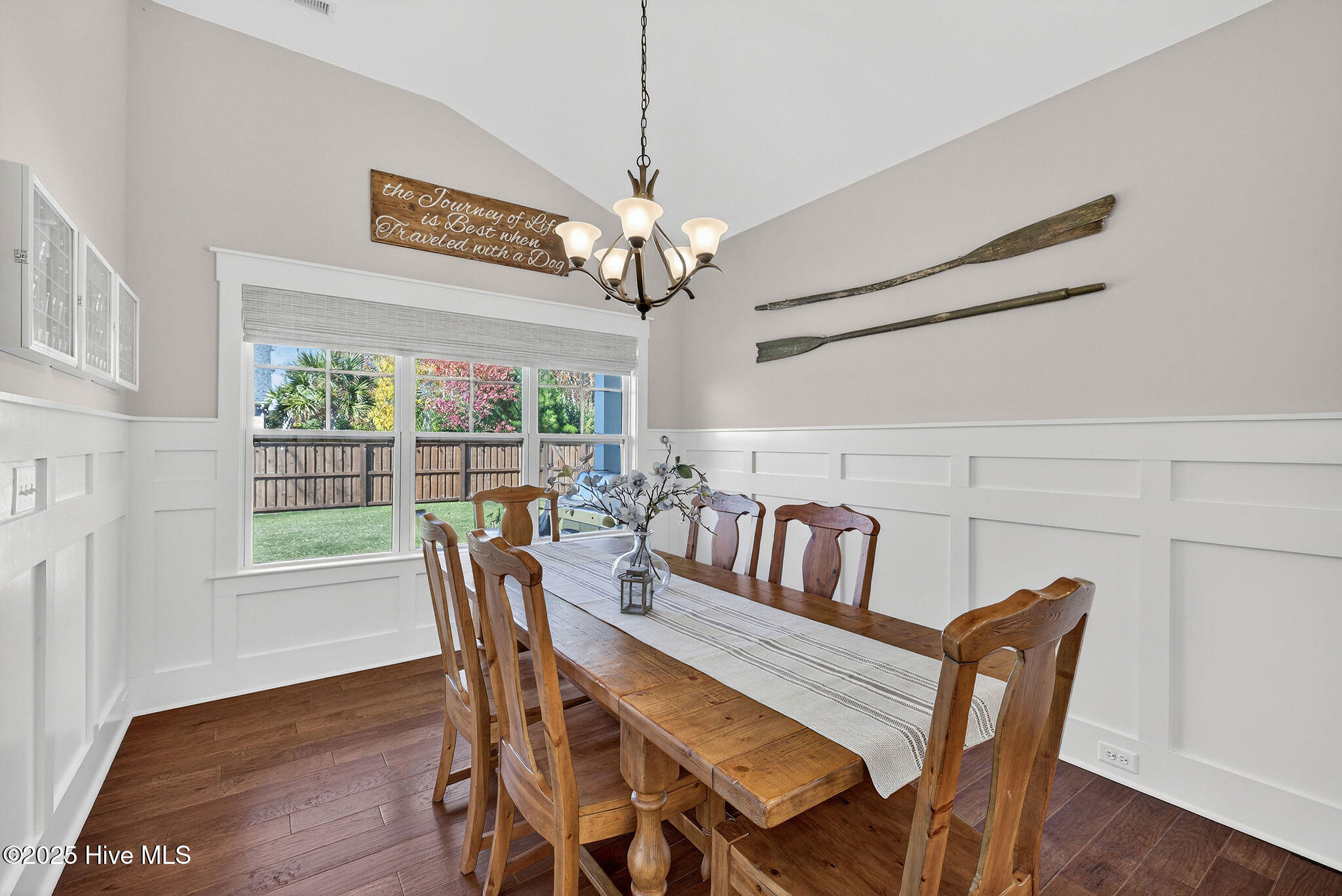 100541568 | Photo 17