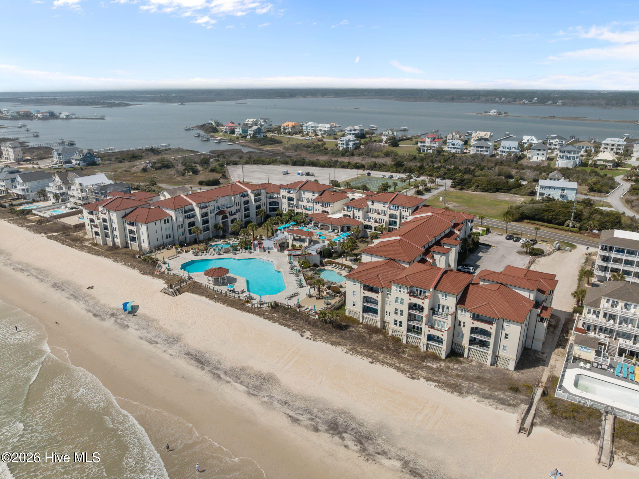 100562766 | Photo 45