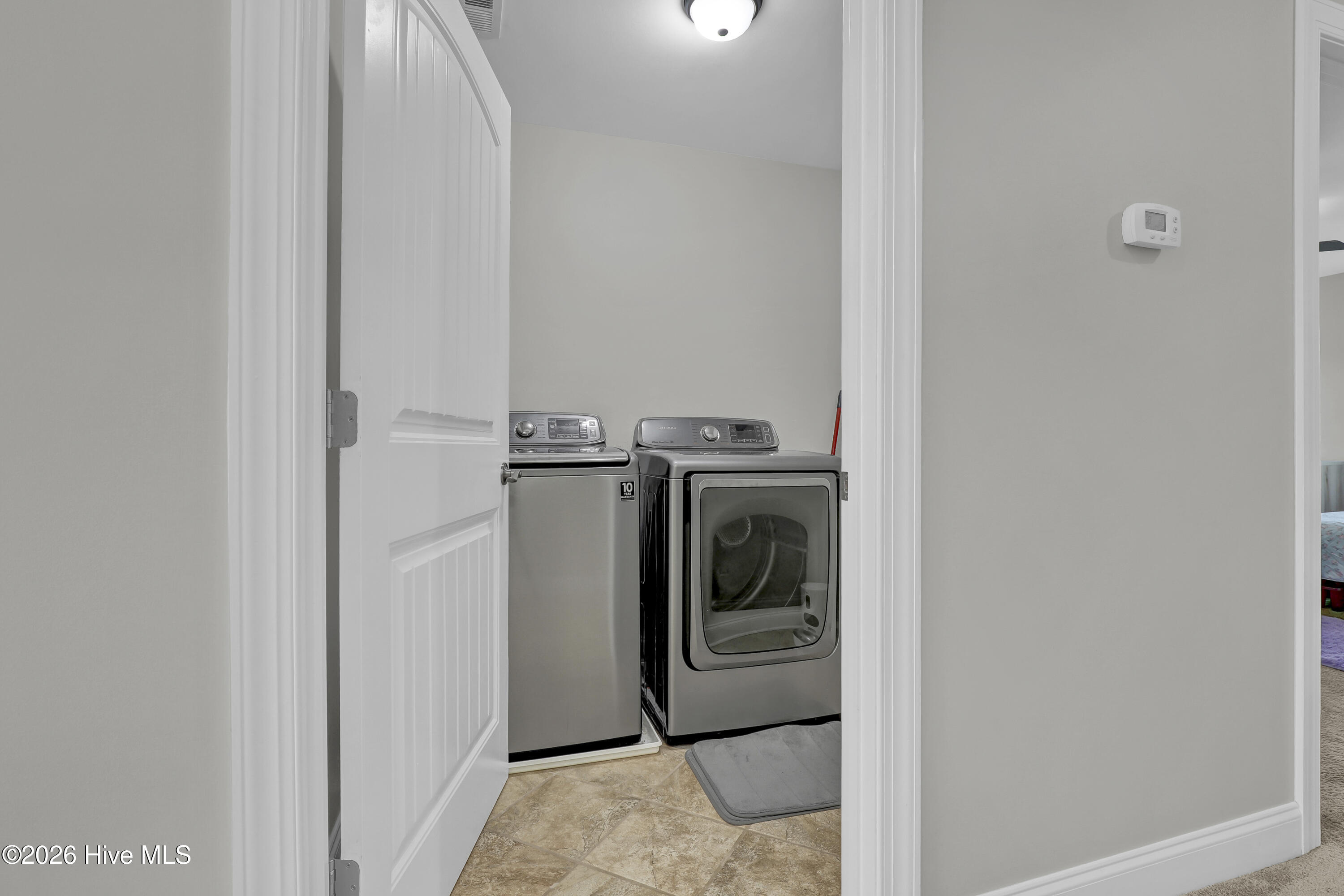 100562541 | Photo 26