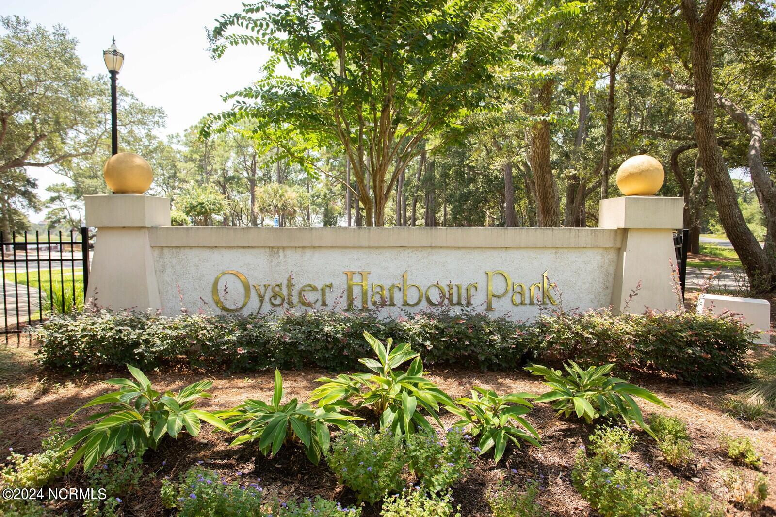 100560630 | Photo 24