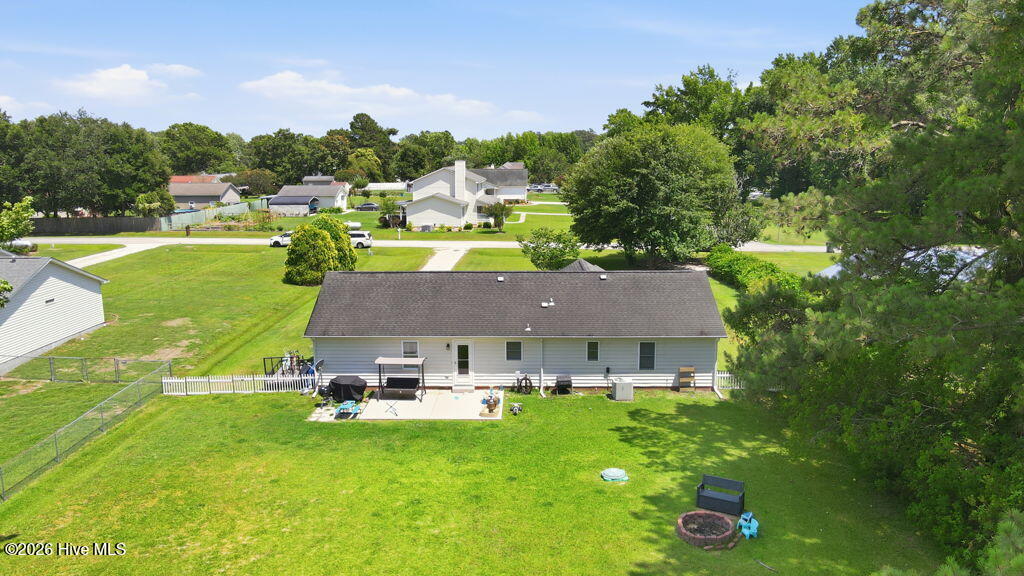 102 Tobacco Road,New Bern