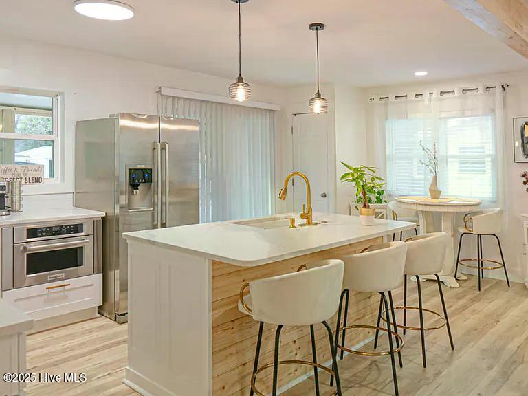 100541445 | Photo 10