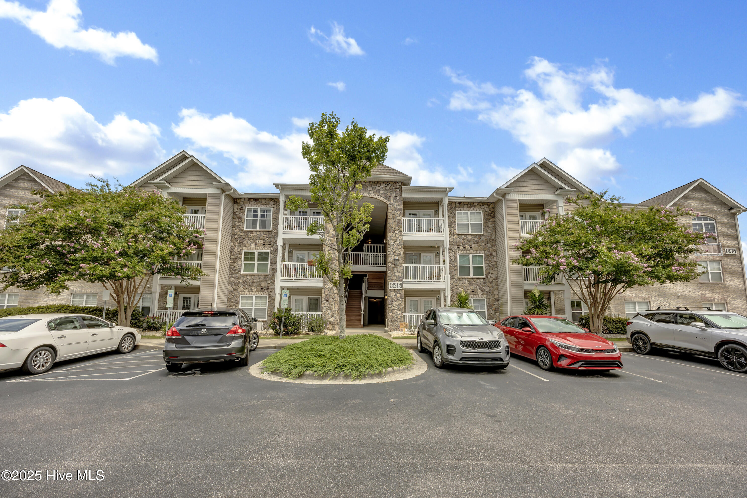 Homes for sale in Wilmington, NC | 645 Condo Club Dr #Unit 302, Wilmington, NC 28412 | MLS# 100521758