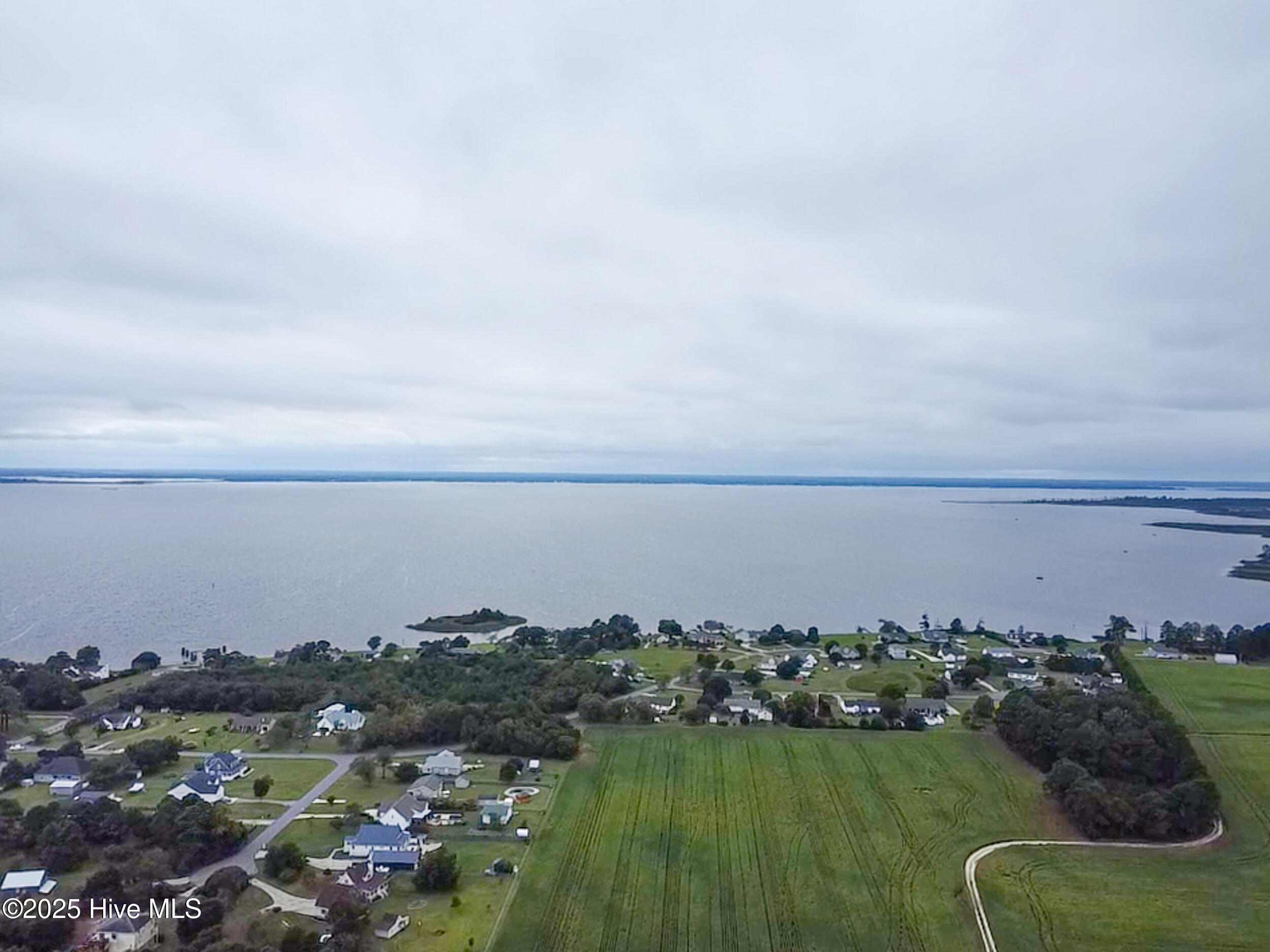 Homes for sale in Knotts Island, NC | 102 Wade Ave, Knotts Island, NC 27950 | MLS# 100531444