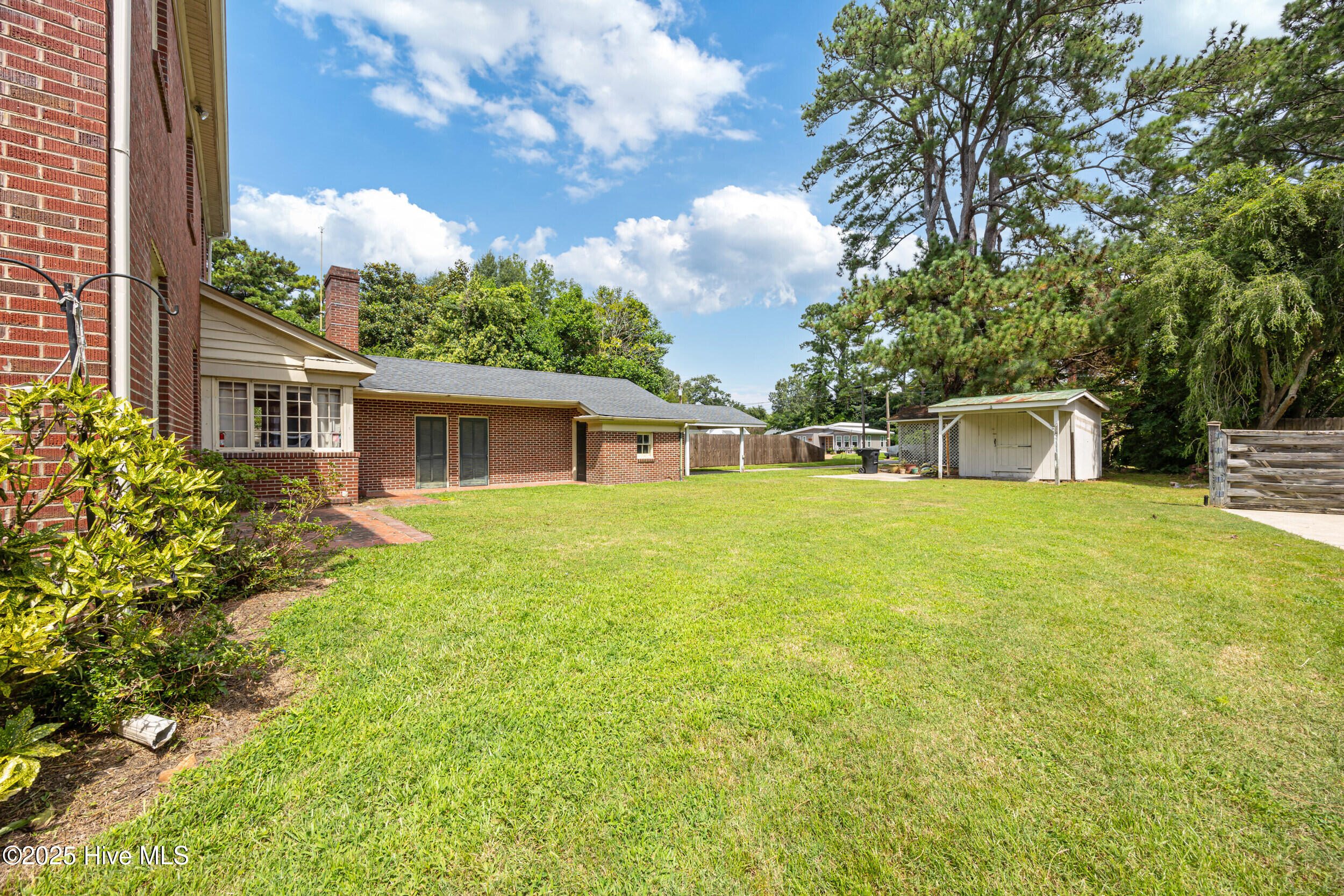 1300 Fairfax Avenue, Elizabeth City, NC, 27909
