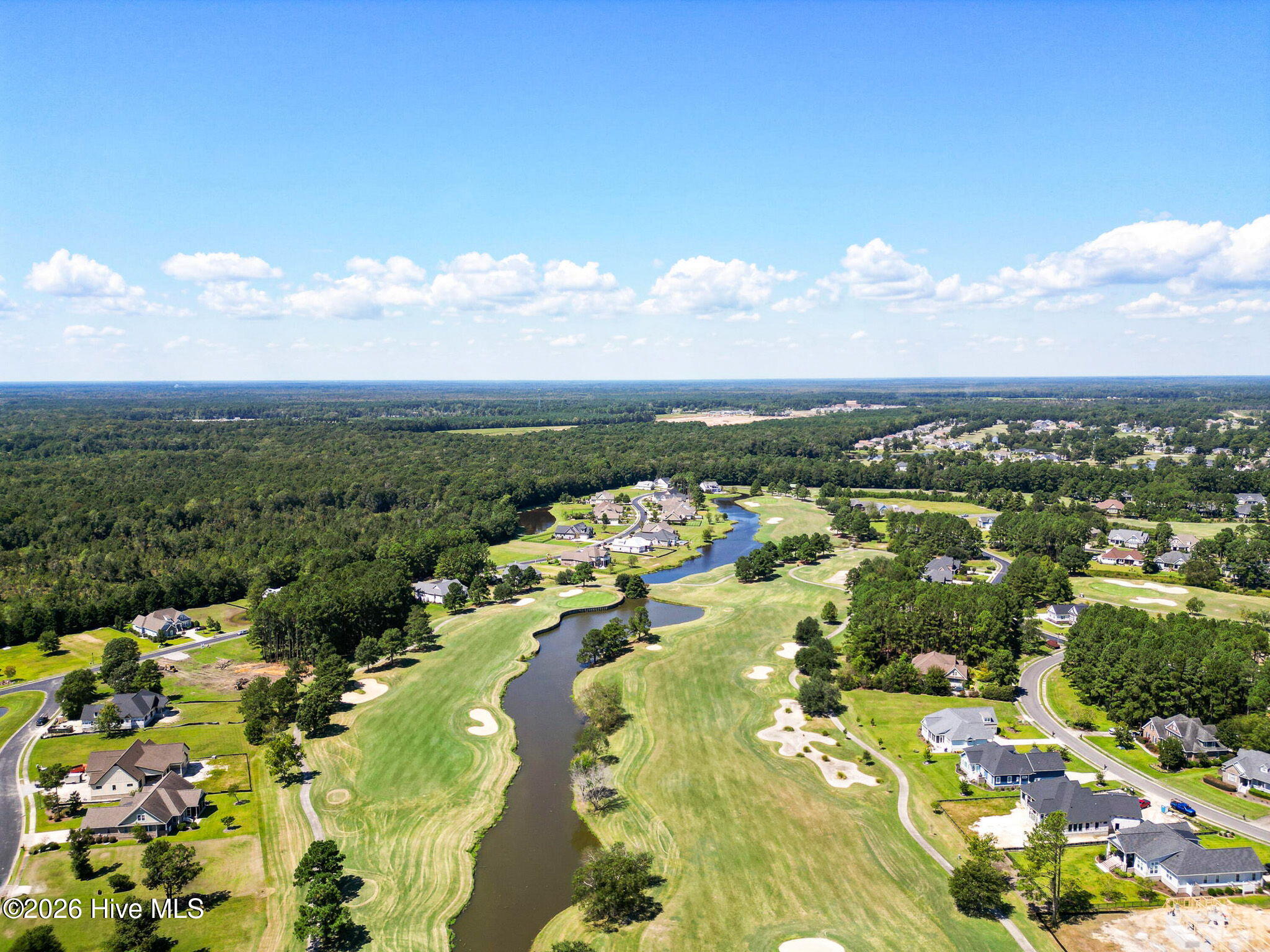 100548445 | Photo 33