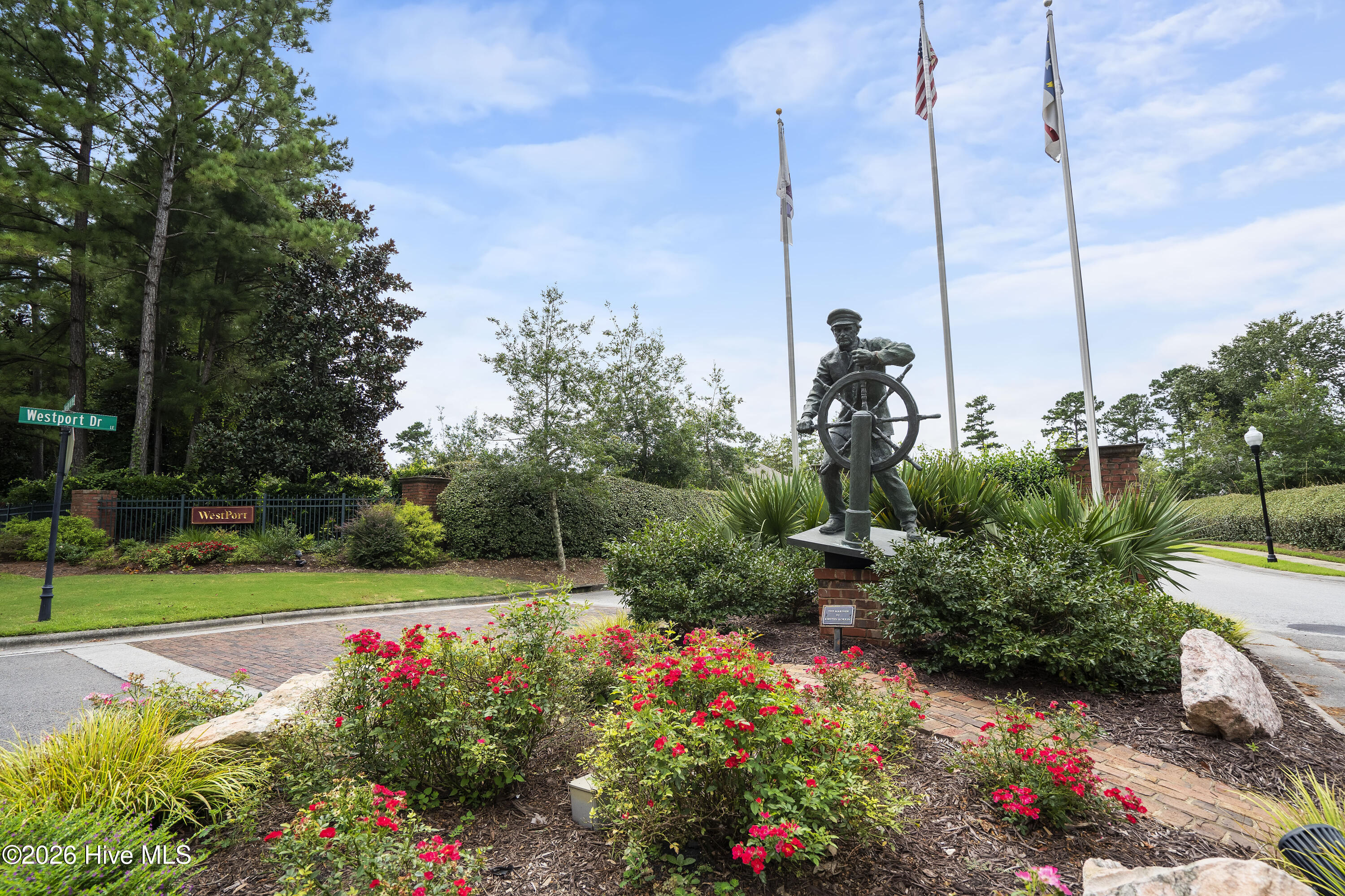 100562677 | Photo 52