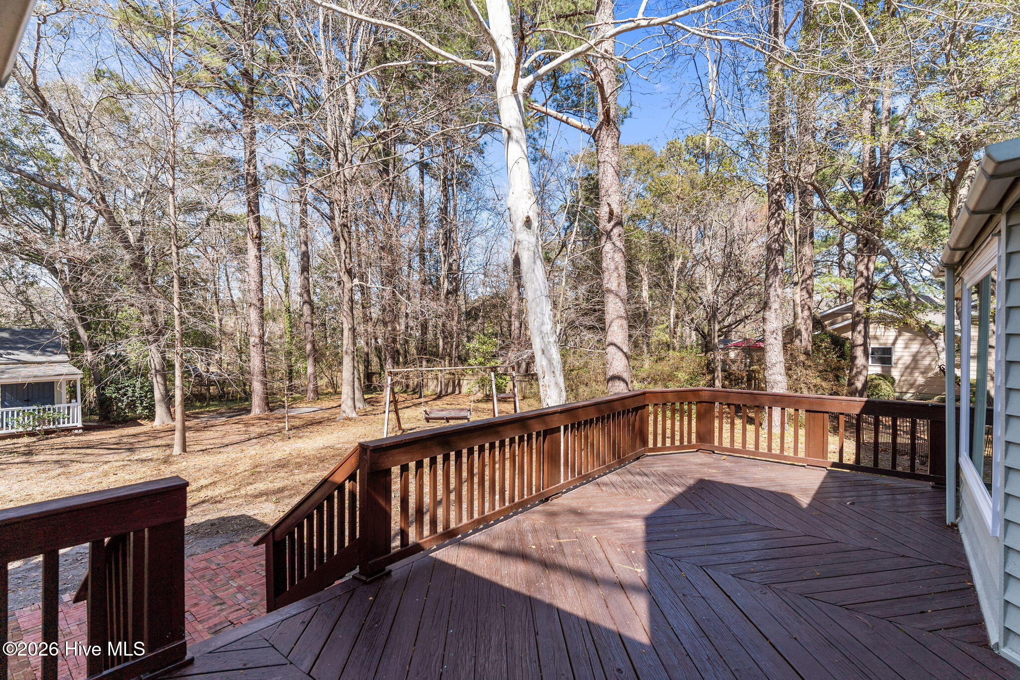 100556740 | Photo 33