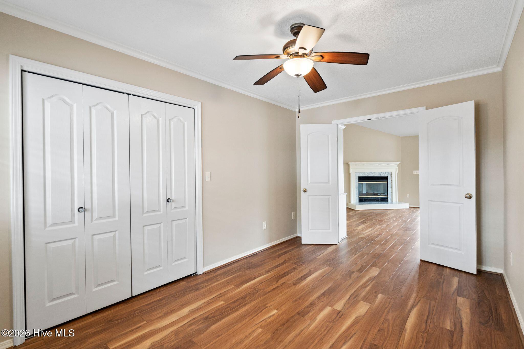 100558644 | Photo 15