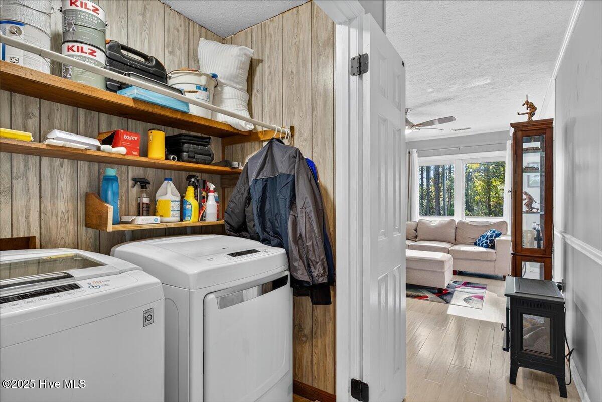 100542492 | Photo 31